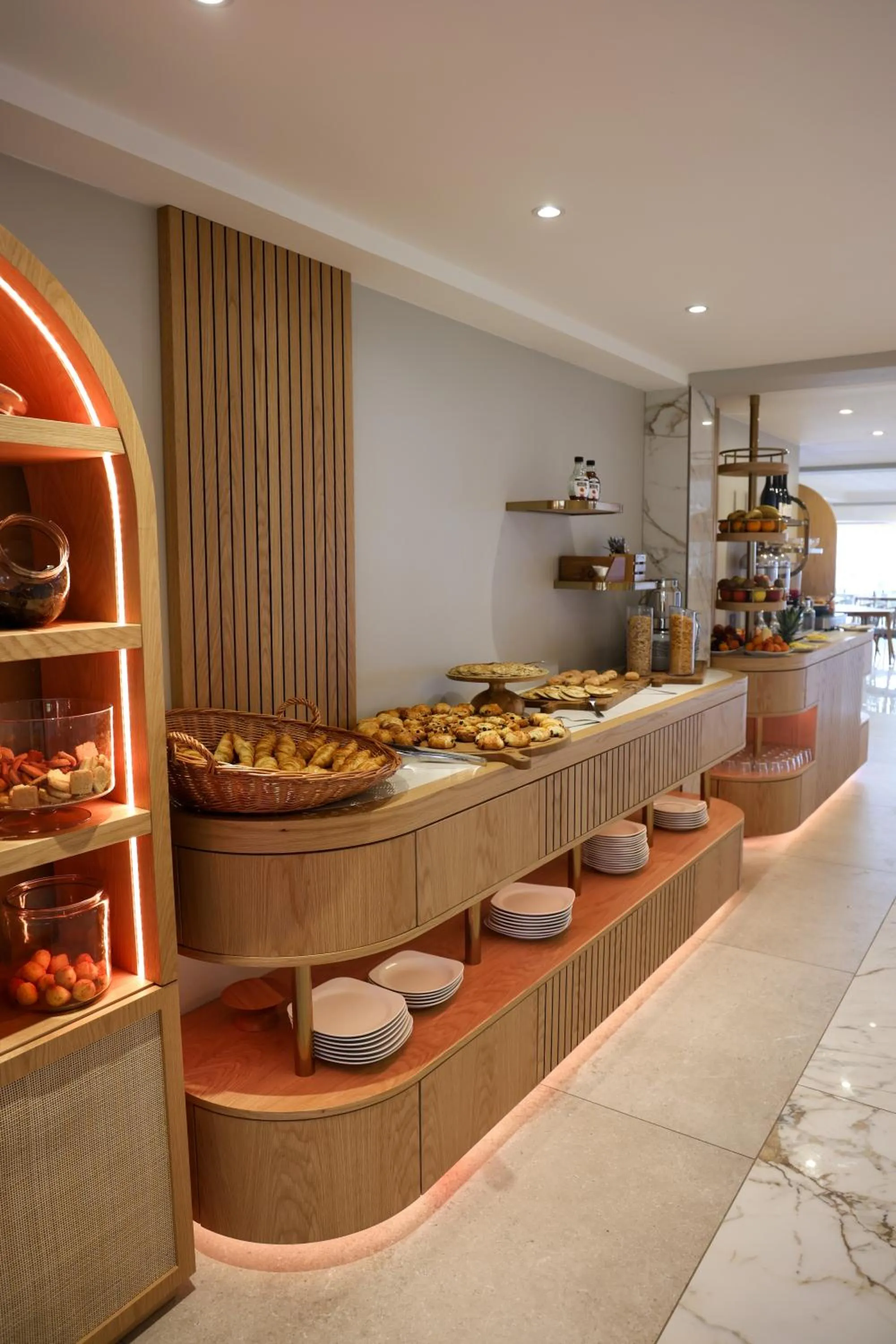 Breakfast in Best Western Premier Santa Maria