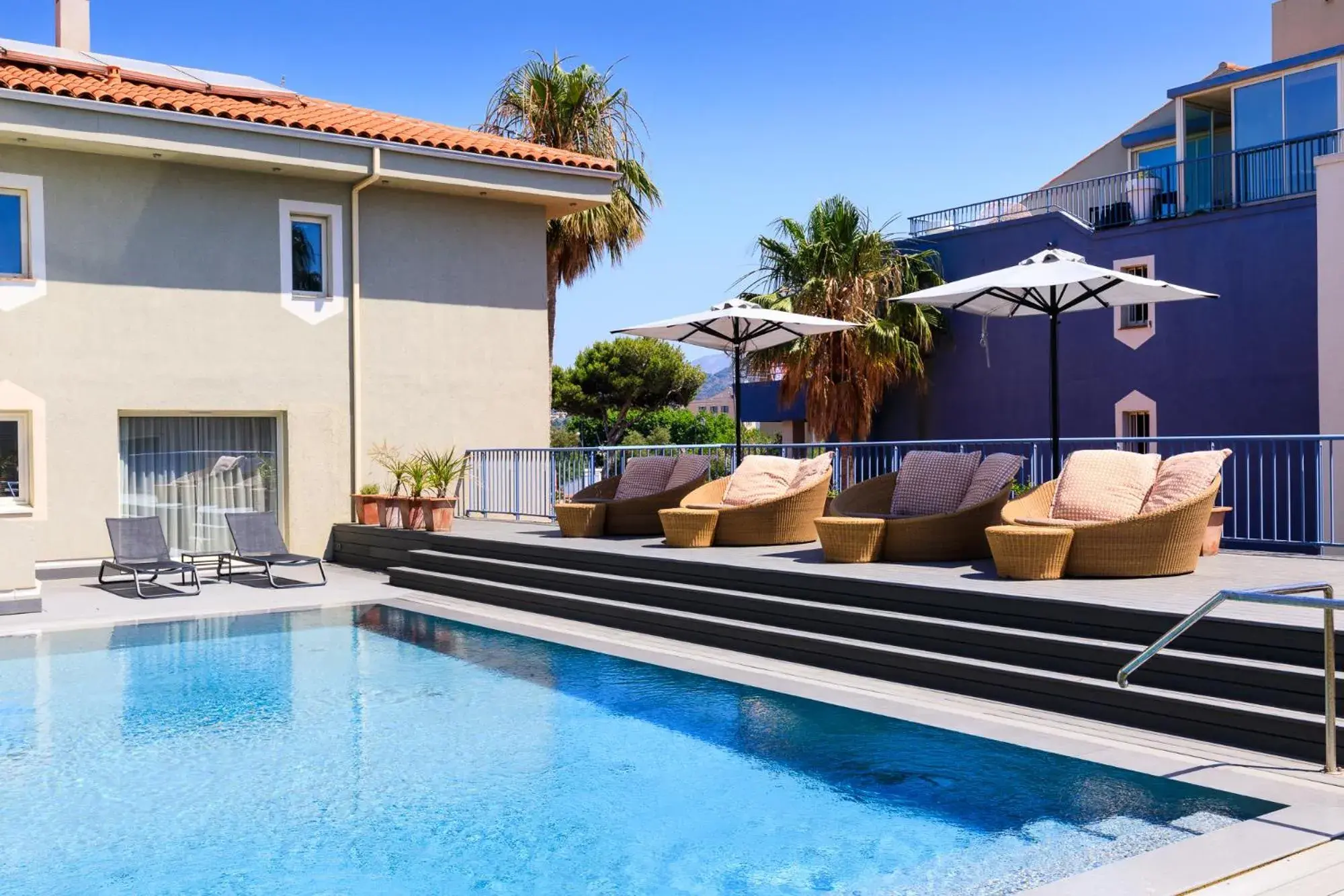 Property building in Best Western Premier Santa Maria Property building in Best Western Premier Santa Maria