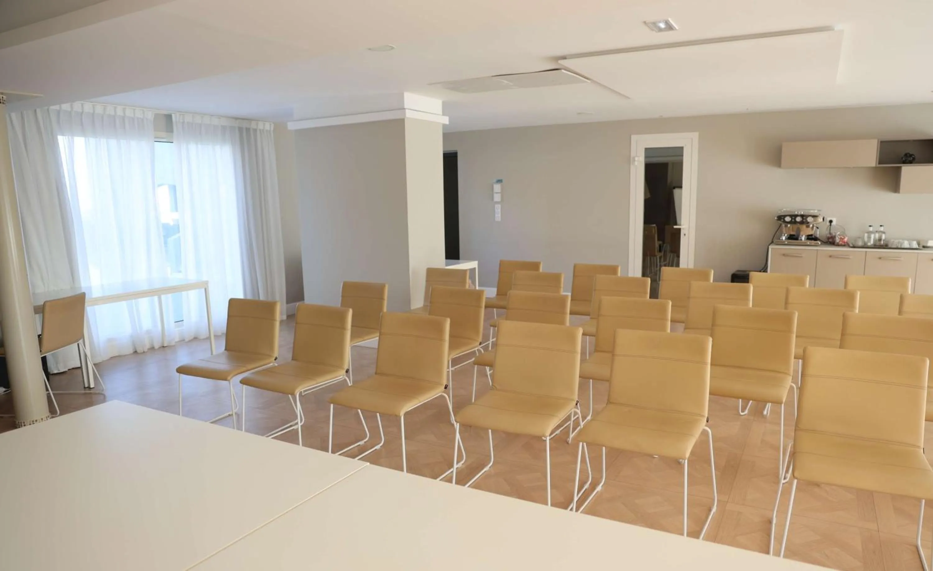 Meeting/conference room in Best Western Premier Santa Maria