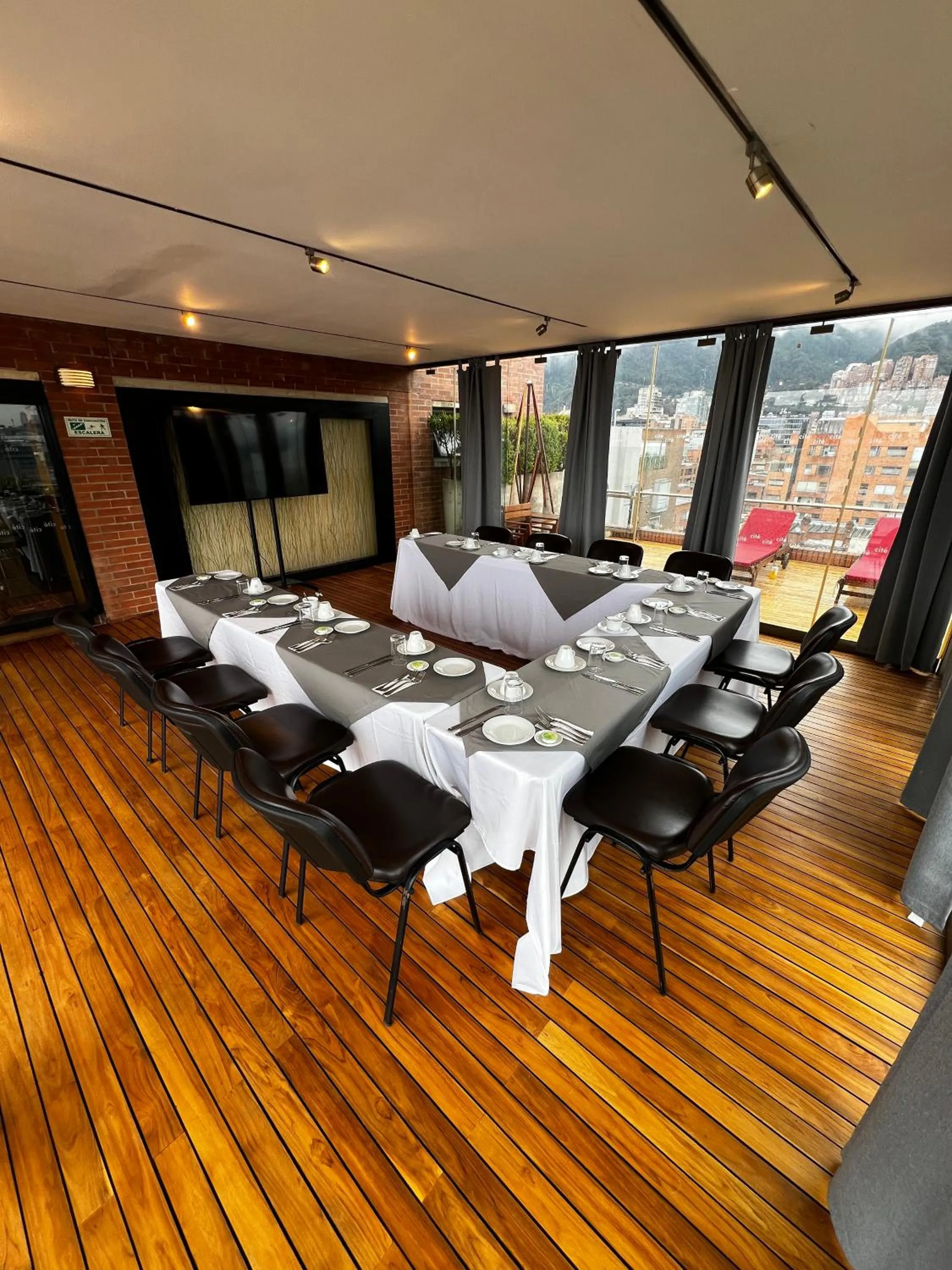 Living room in Cité Hotel