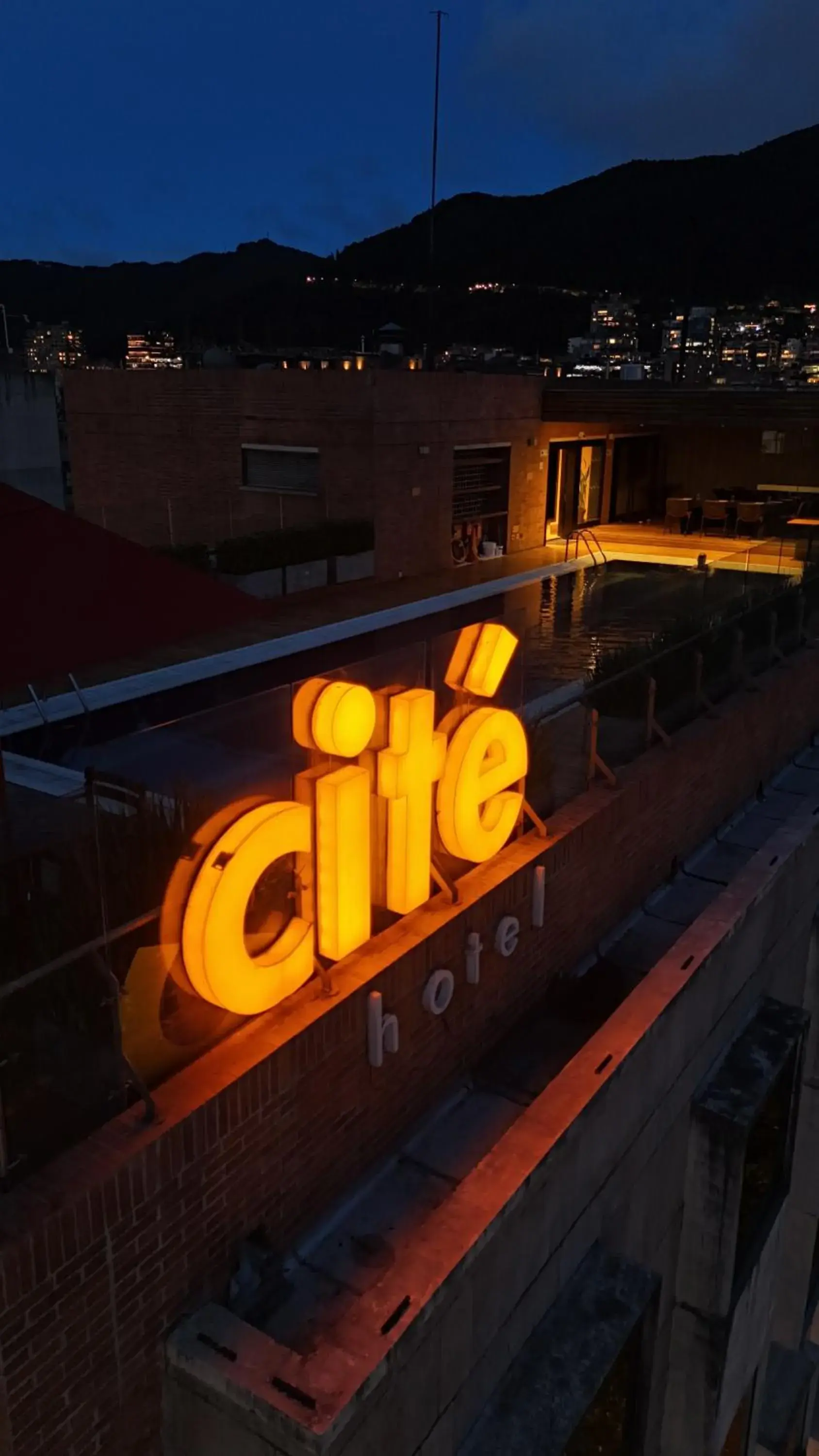 Property building in Cité Hotel Property building in Cité Hotel