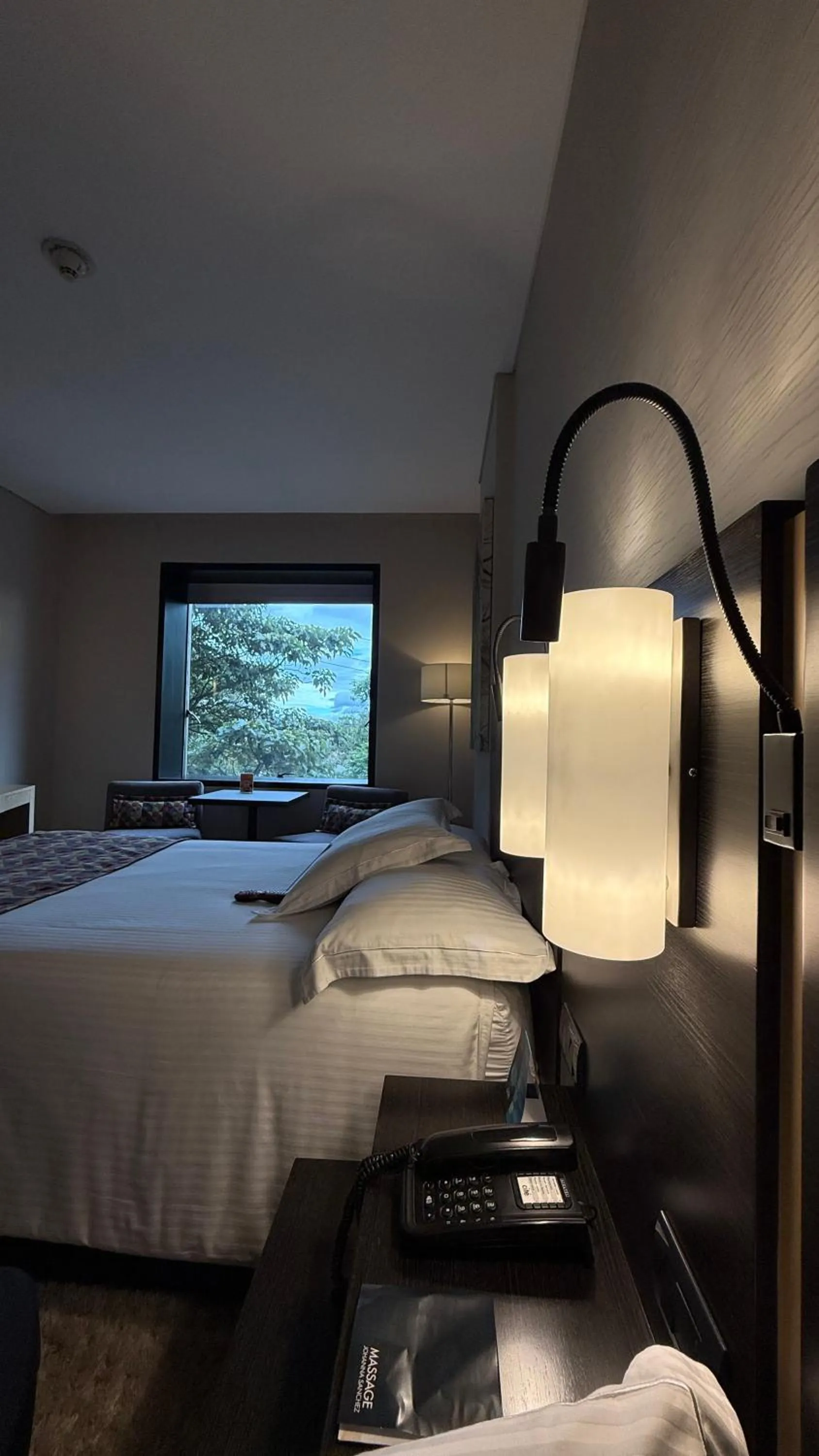 Bedroom, Bed in Cité Hotel