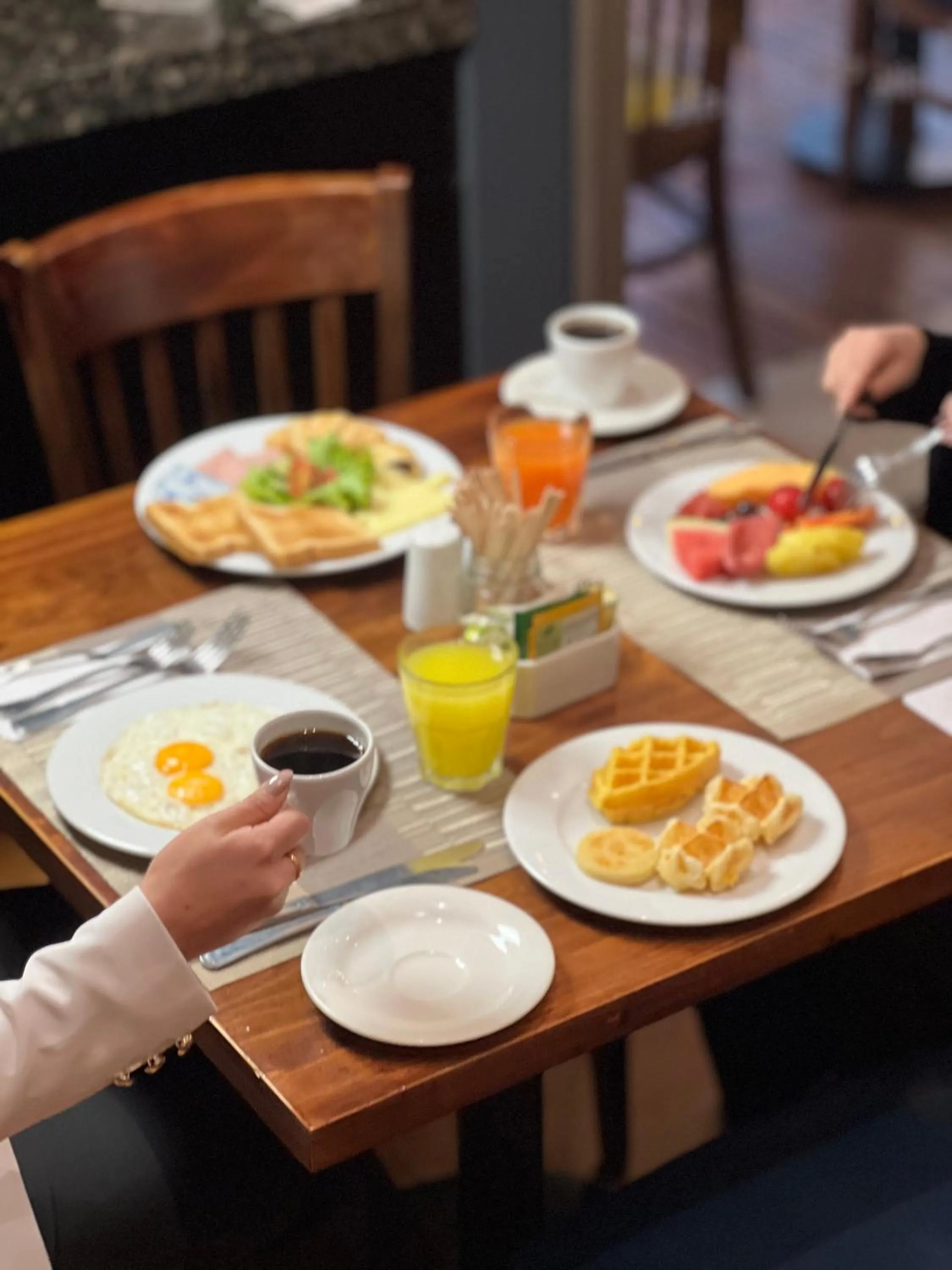 Breakfast in Cité Hotel