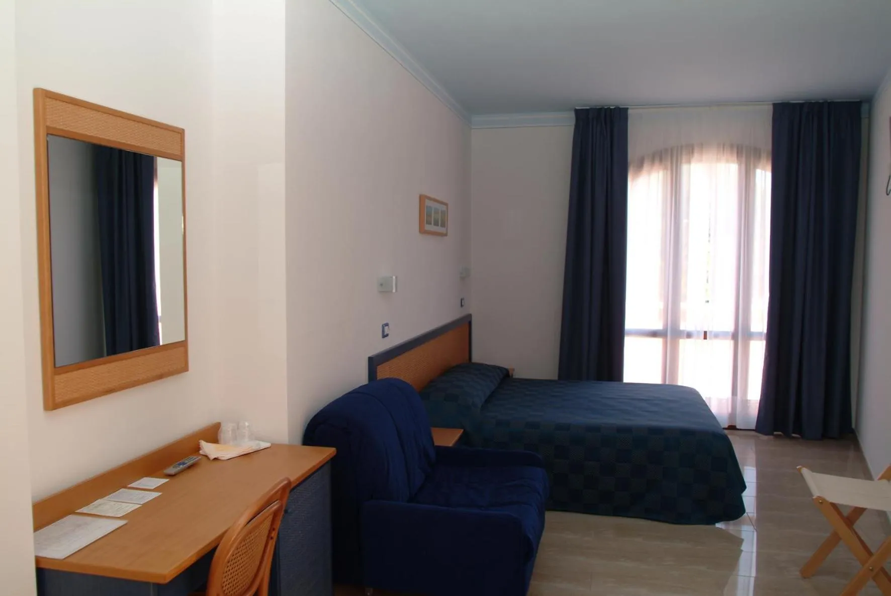 Photo of the whole room, Bed in Hotel Mistral