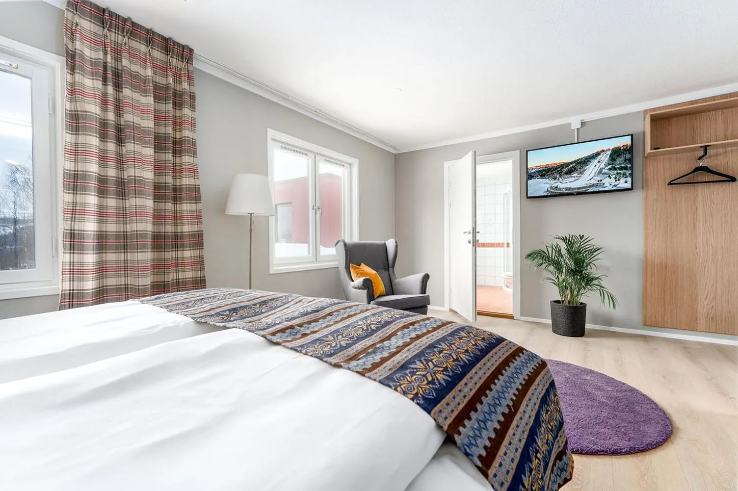 Bed in Birkebeineren Hotel & Apartments