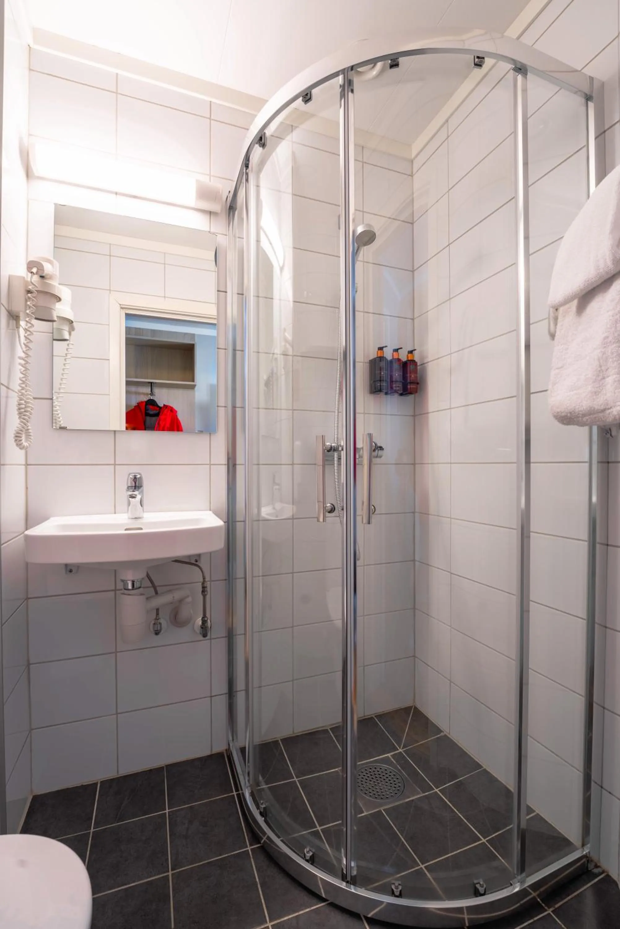 Birkebeineren Hotel & Apartments