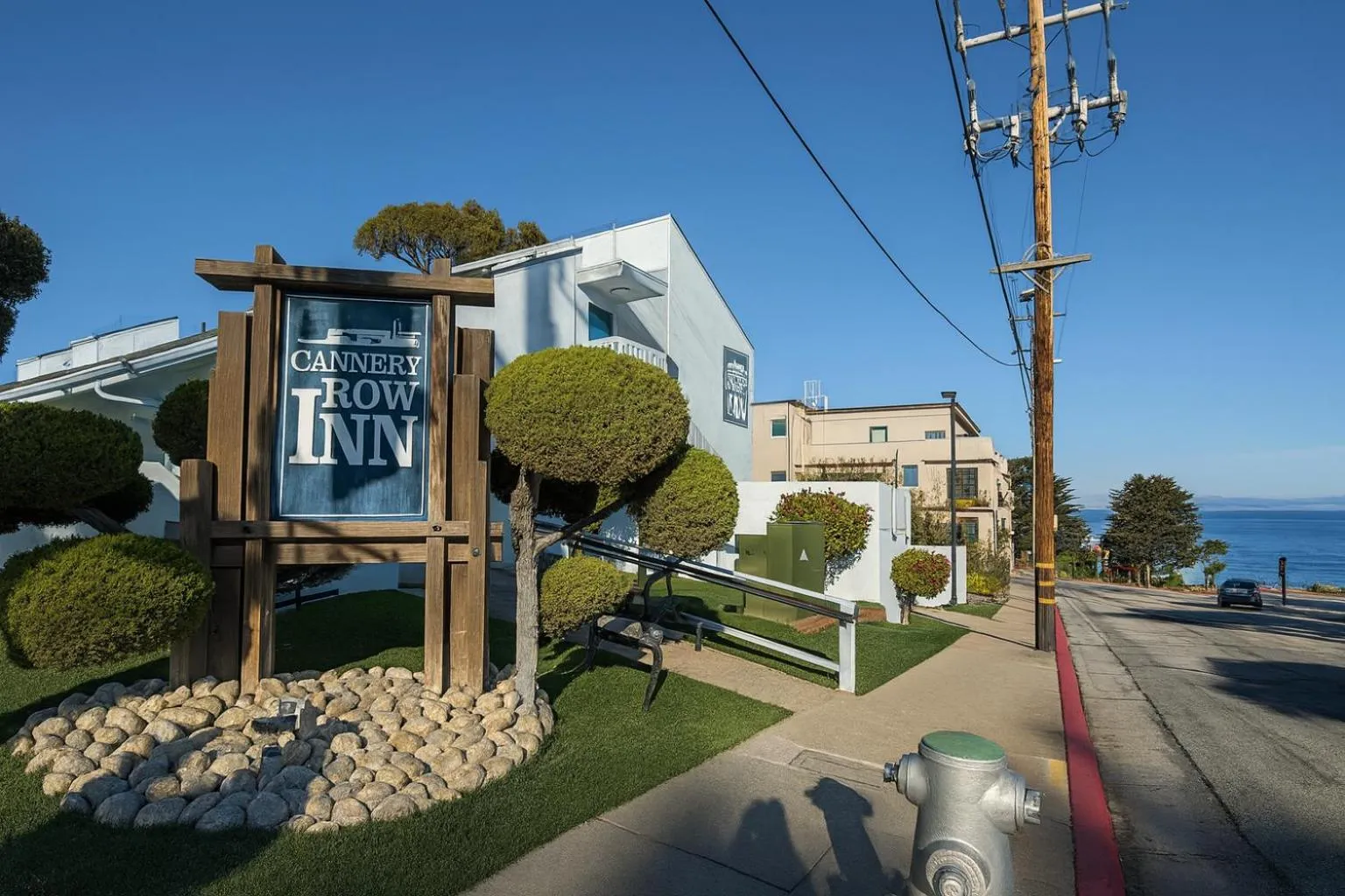 Sea view in Cannery Row Inn