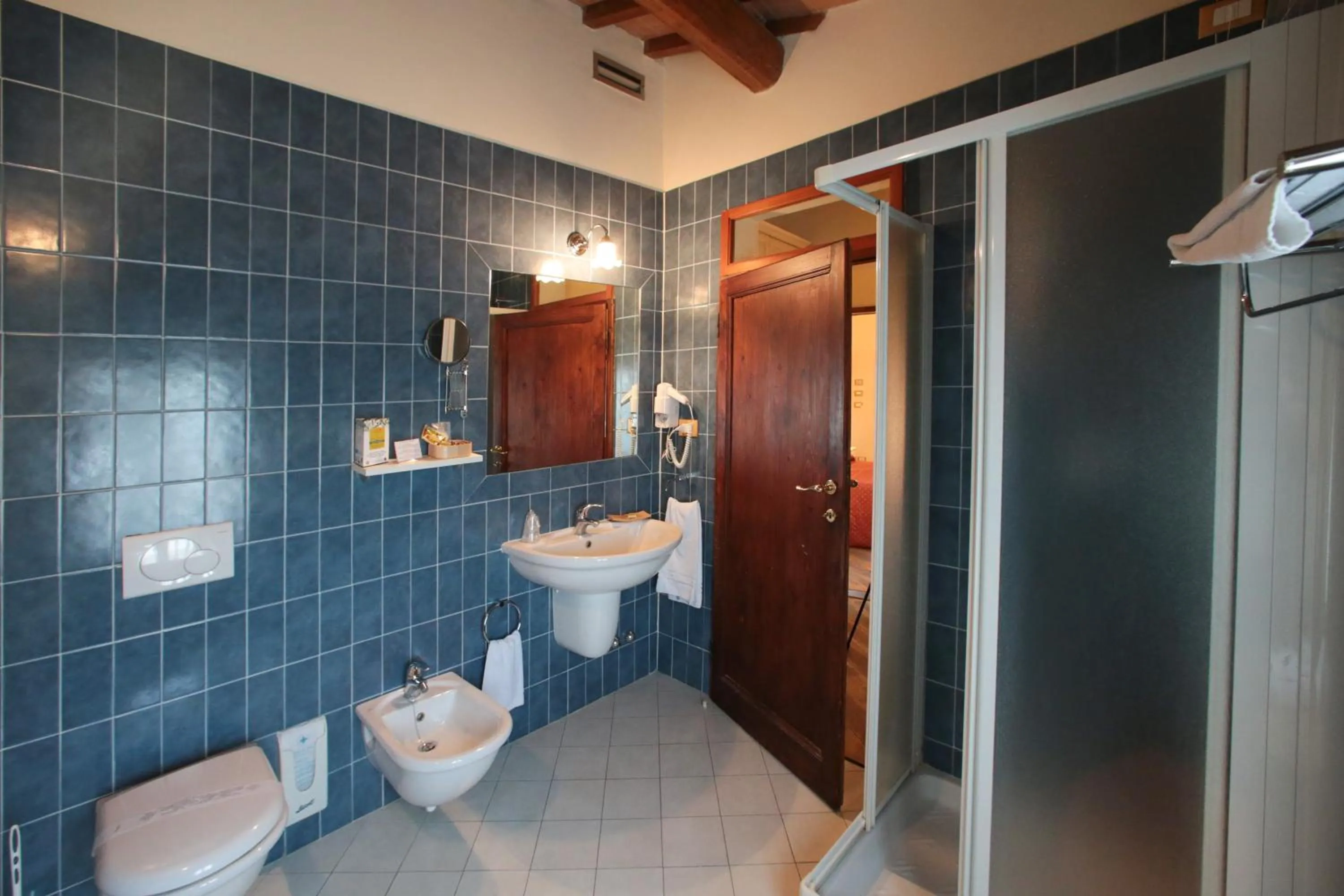 Bathroom in Hotel Villa San Michele