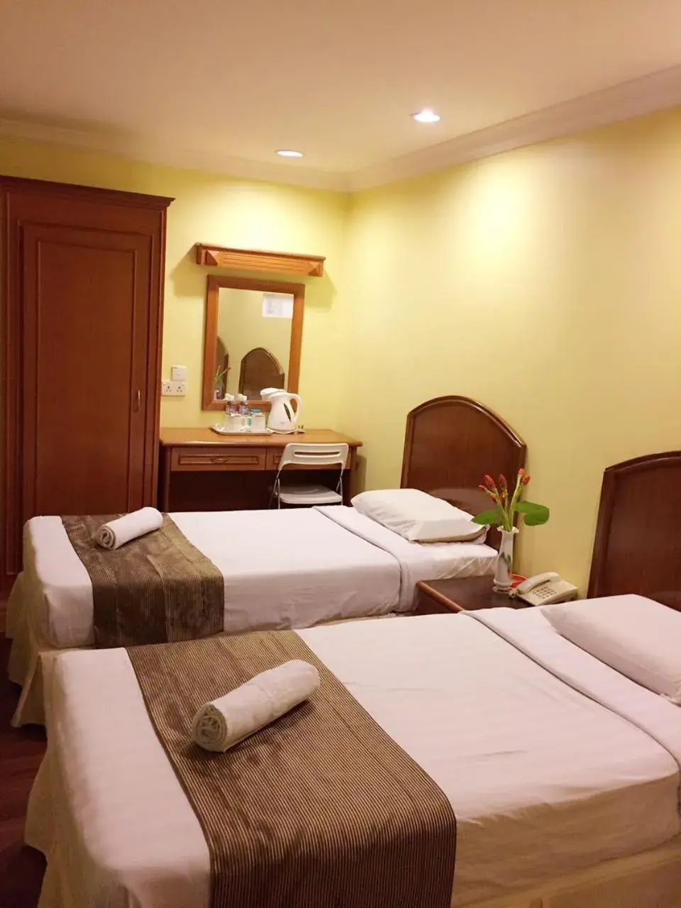 Bed in SkyGlobal Hotel Bed in SkyGlobal Hotel