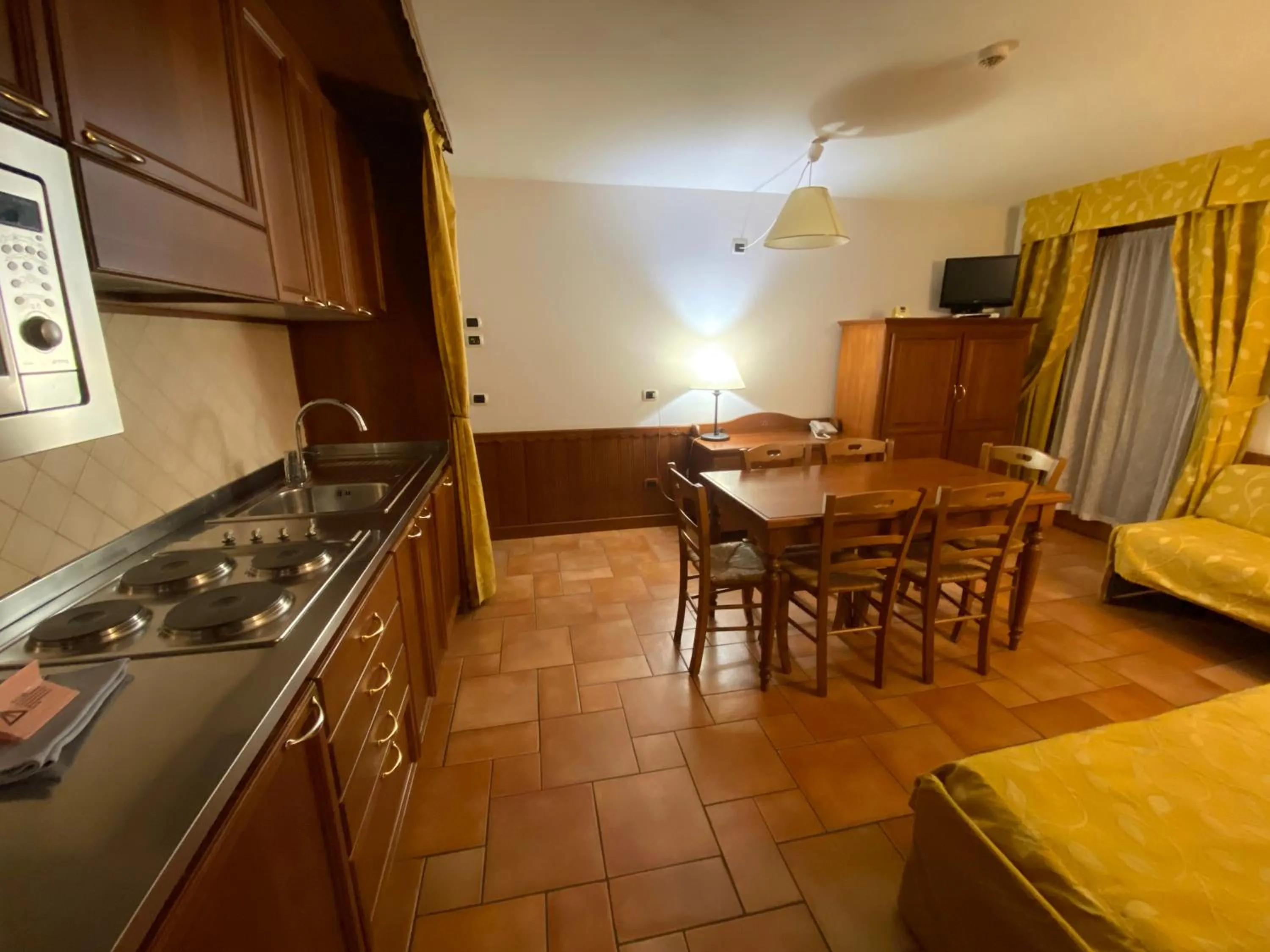 Kitchen or kitchenette in Residence Le Grand Chalet