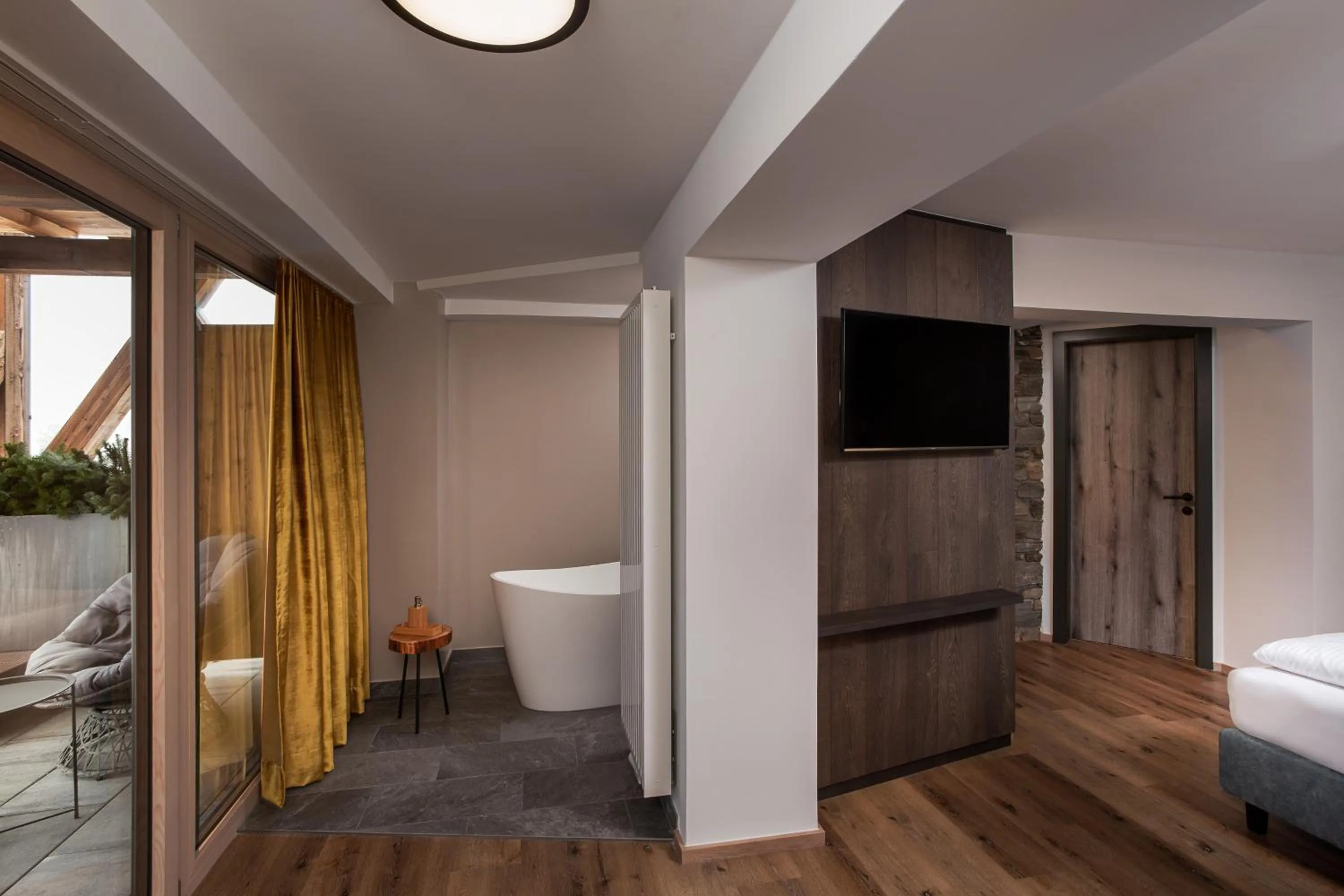 TV and multimedia, Bed in Hotel Das Kohlmais - direkt an der Kohlmaisbahn