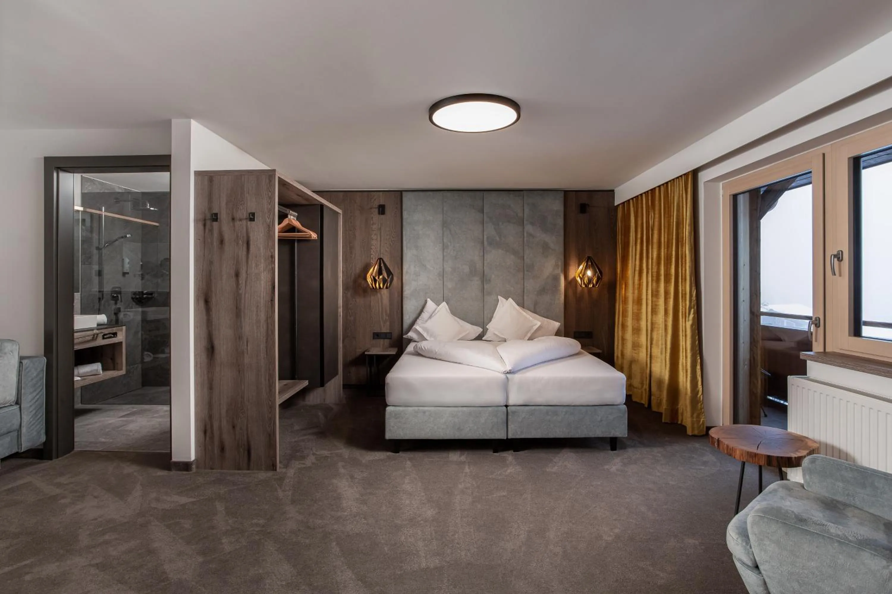 Photo of the whole room, Bed in Hotel Das Kohlmais - direkt an der Kohlmaisbahn