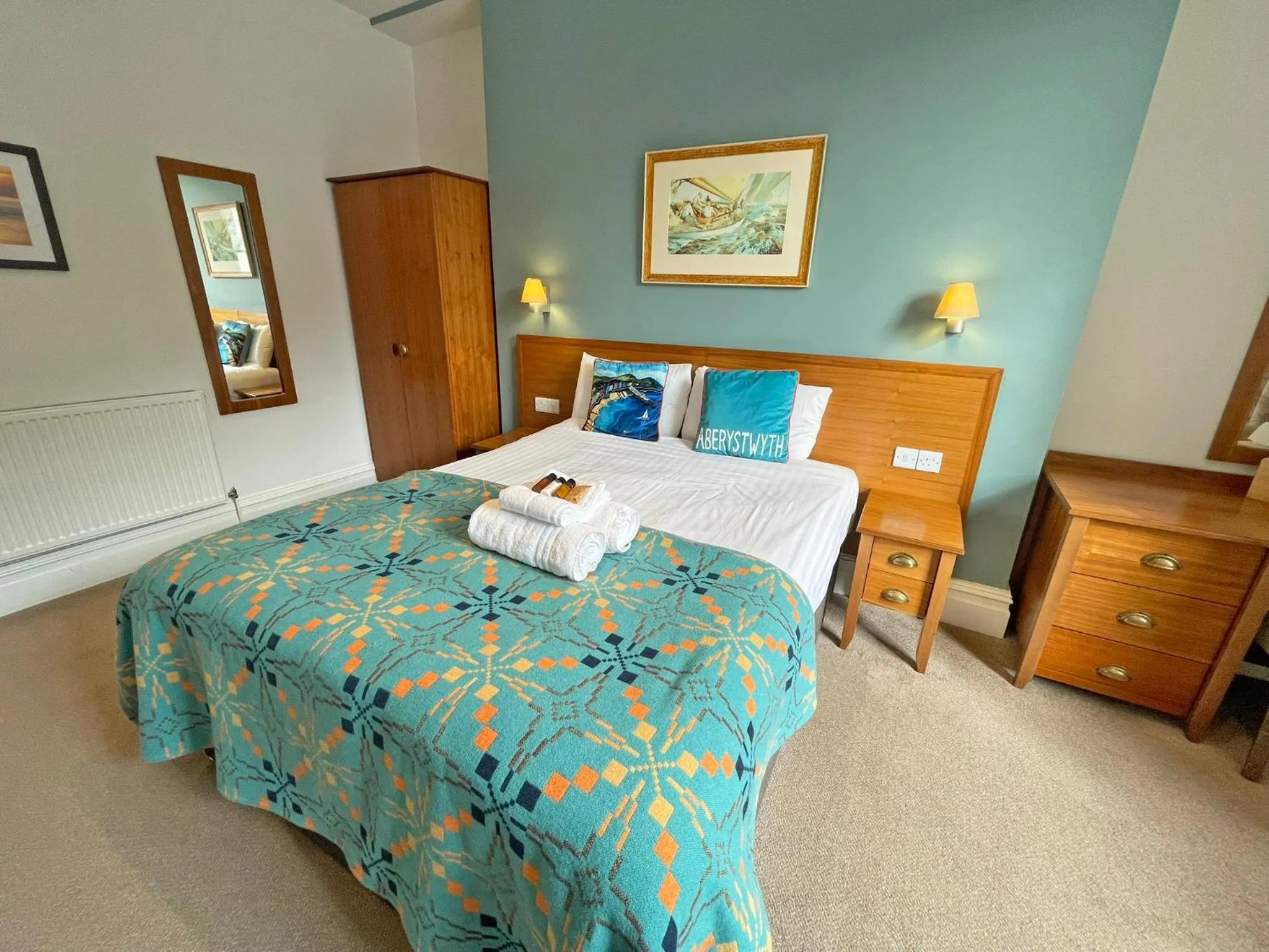 Bedroom, Bed in The Glengower