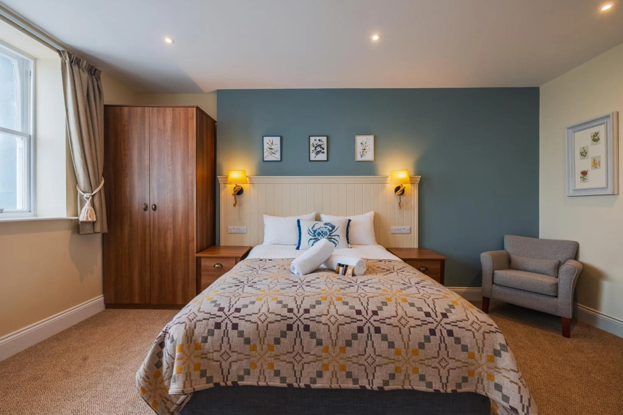 Bedroom, Bed in The Glengower