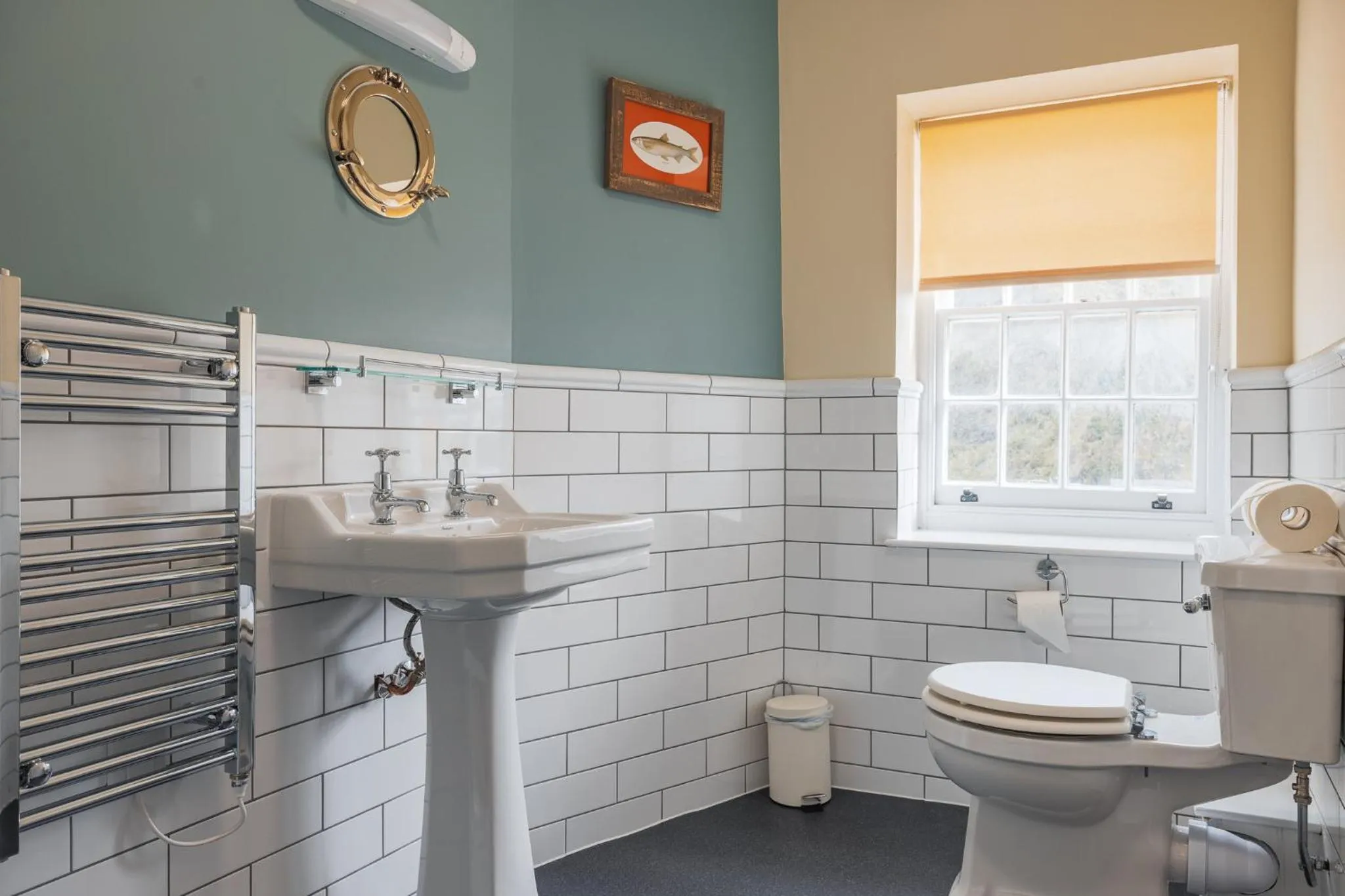 Bathroom in The Glengower