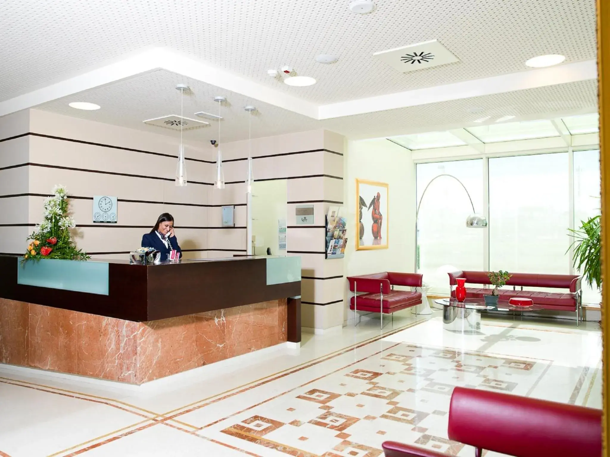 Lobby or reception in Breaking Business Hotel Lobby or reception in Breaking Business Hotel