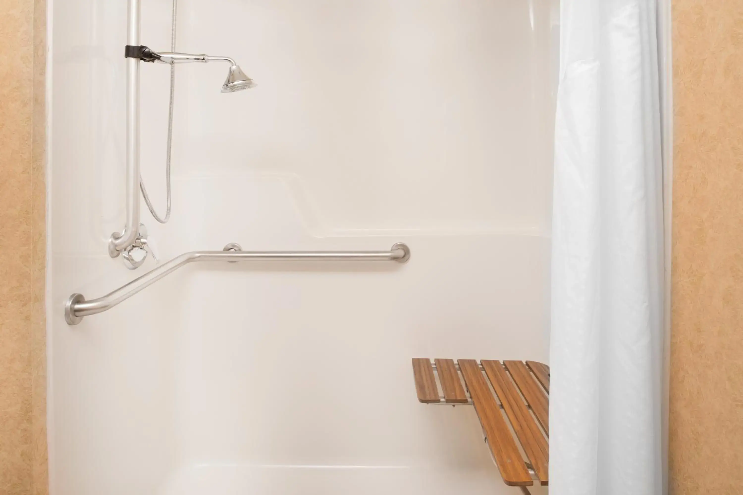 Bathroom in Holiday Inn Express Wenatchee by IHG Bathroom in Holiday Inn Express Wenatchee by IHG