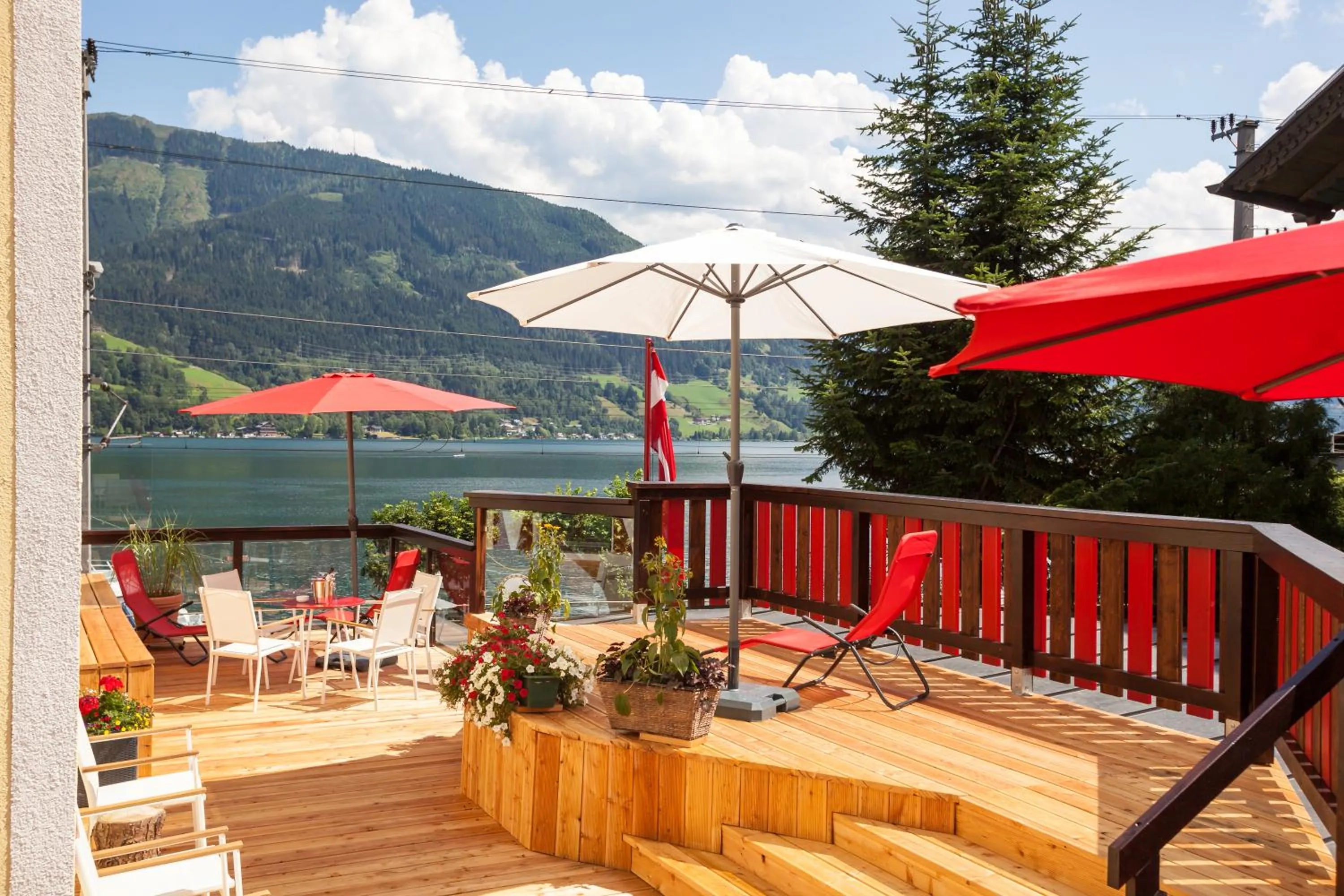 Patio in Hotel Seehof