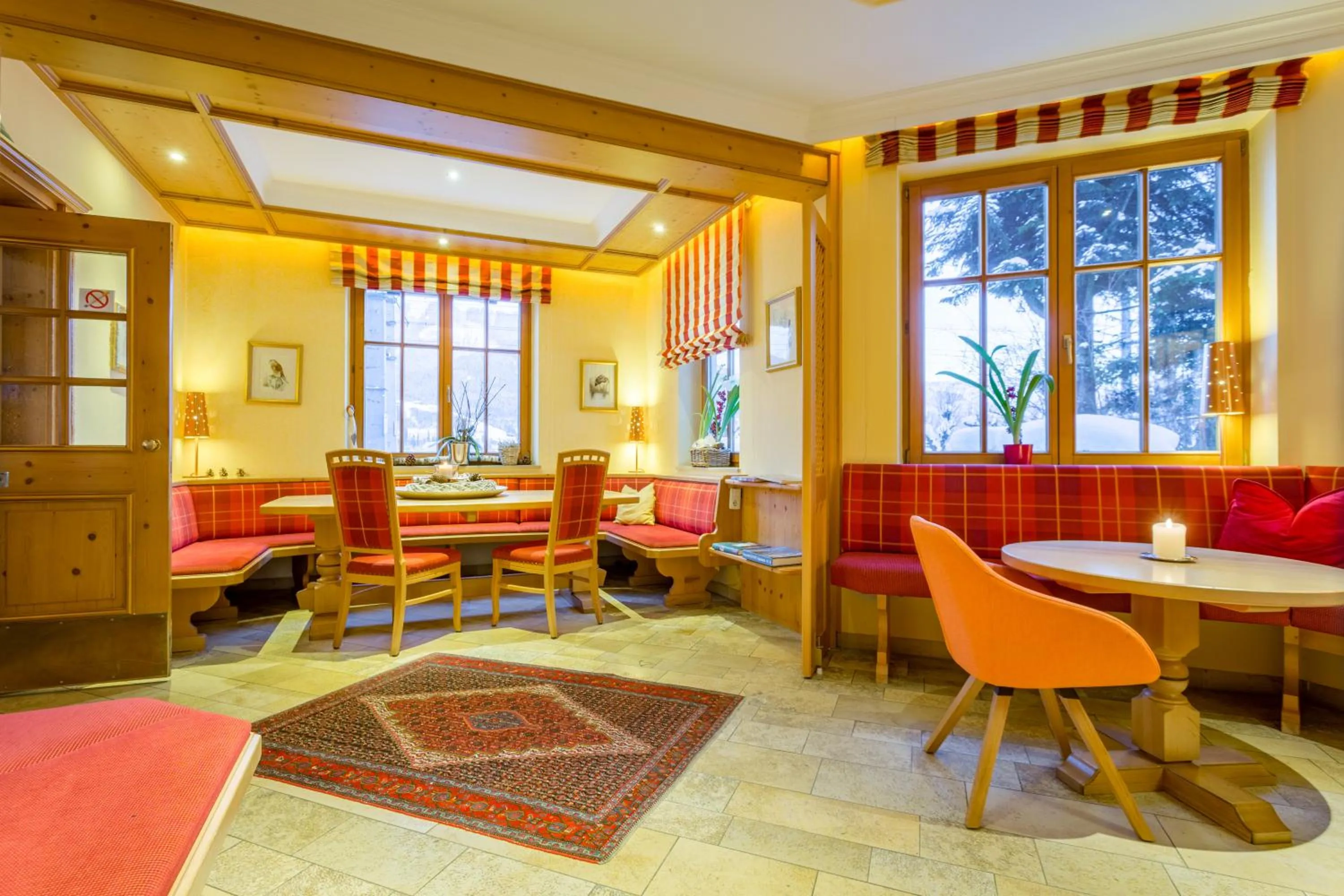 Restaurant/places to eat in Hotel Seehof