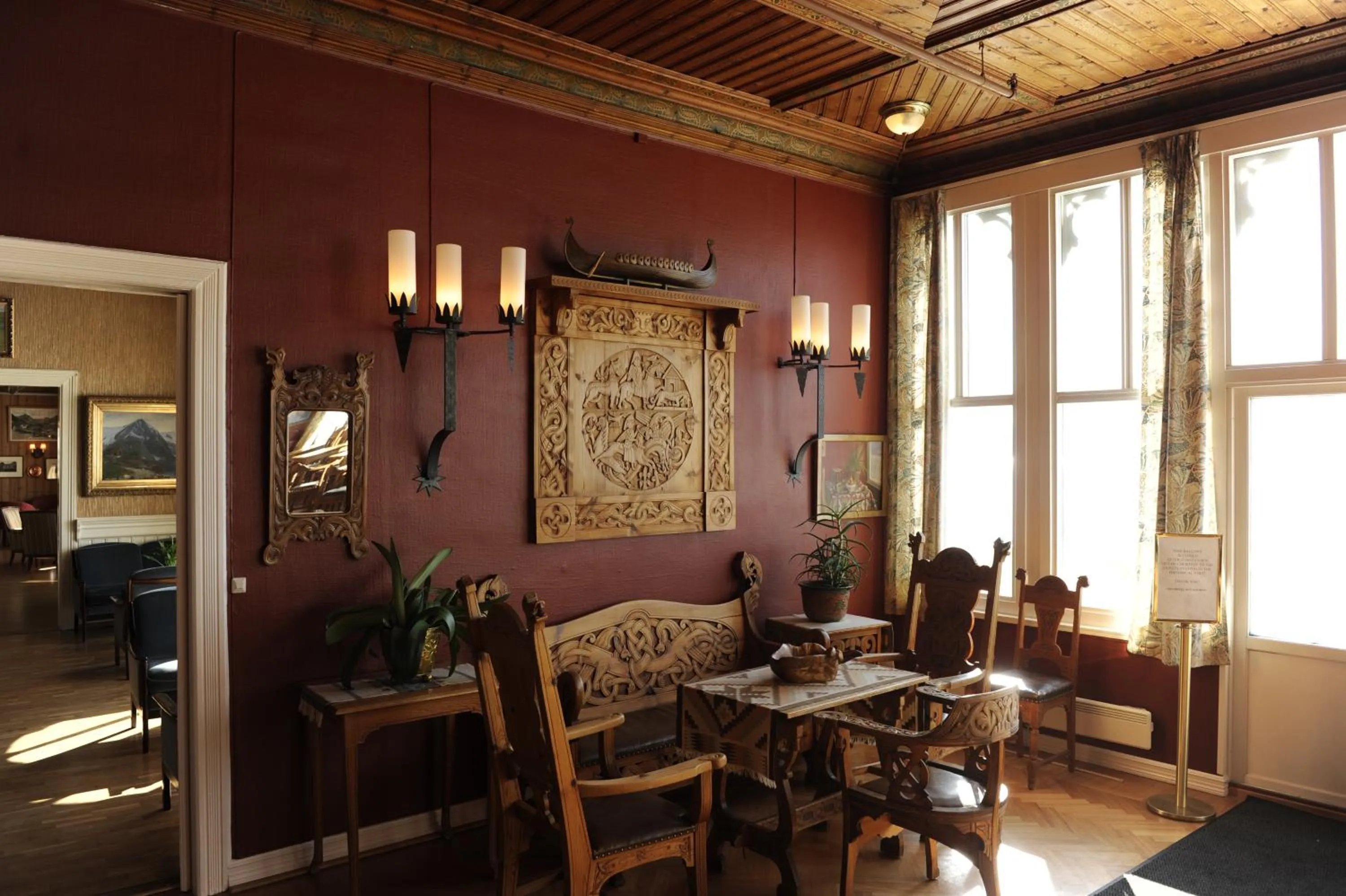 Lounge or bar in Kviknes Hotel