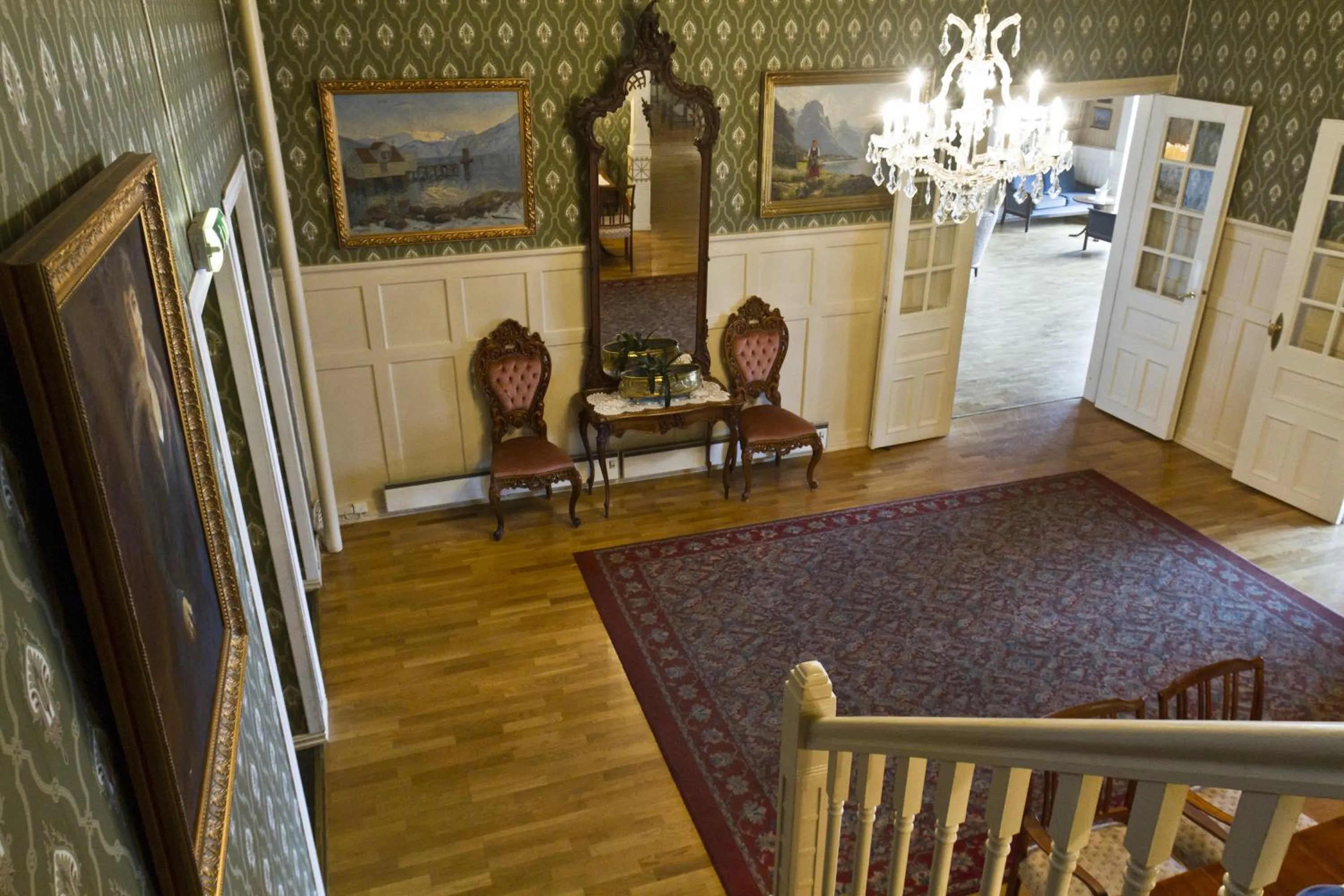 Lounge or bar in Kviknes Hotel