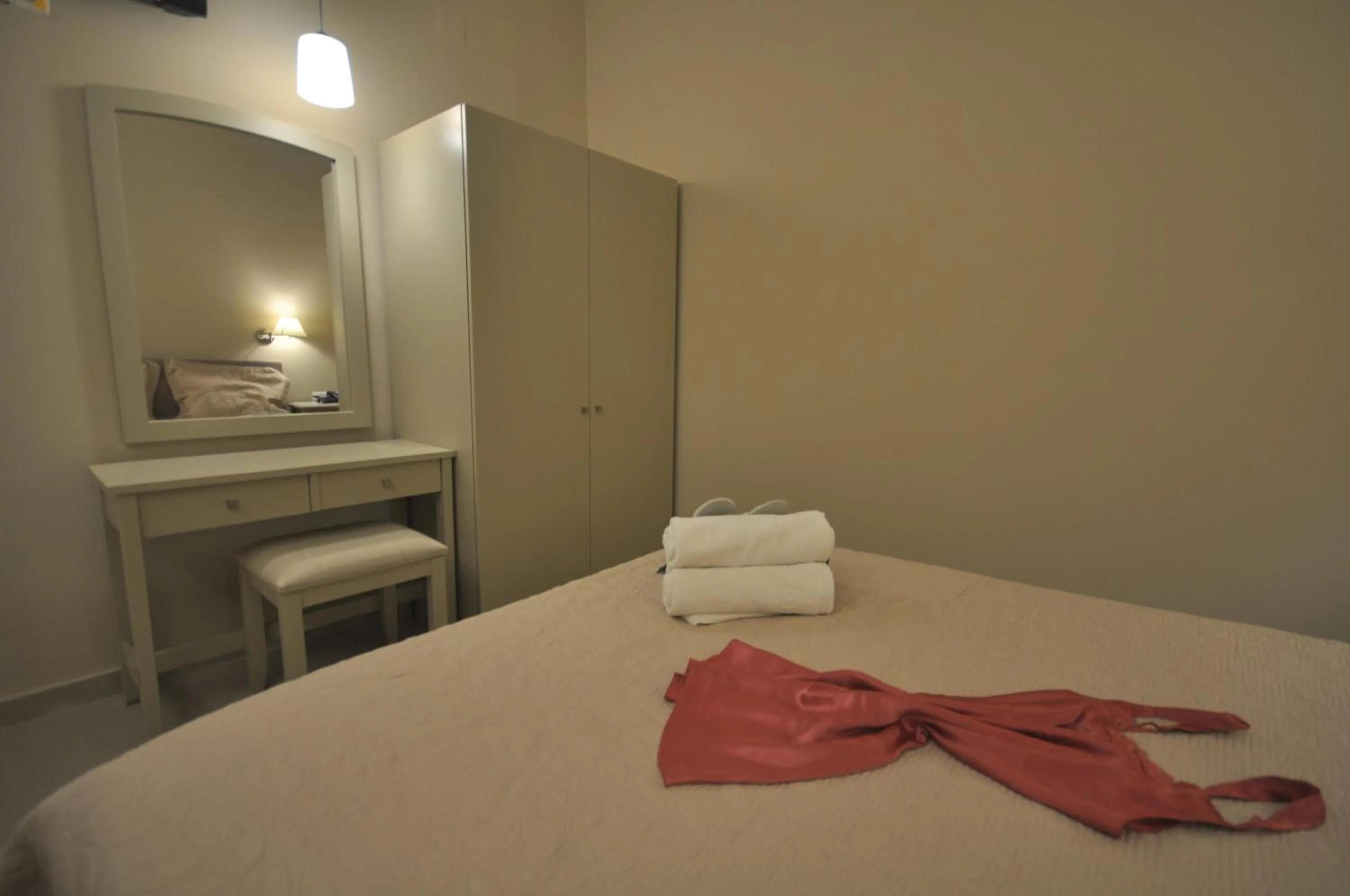 Decorative detail, Bed in Ariadnes Holiday Accommodation