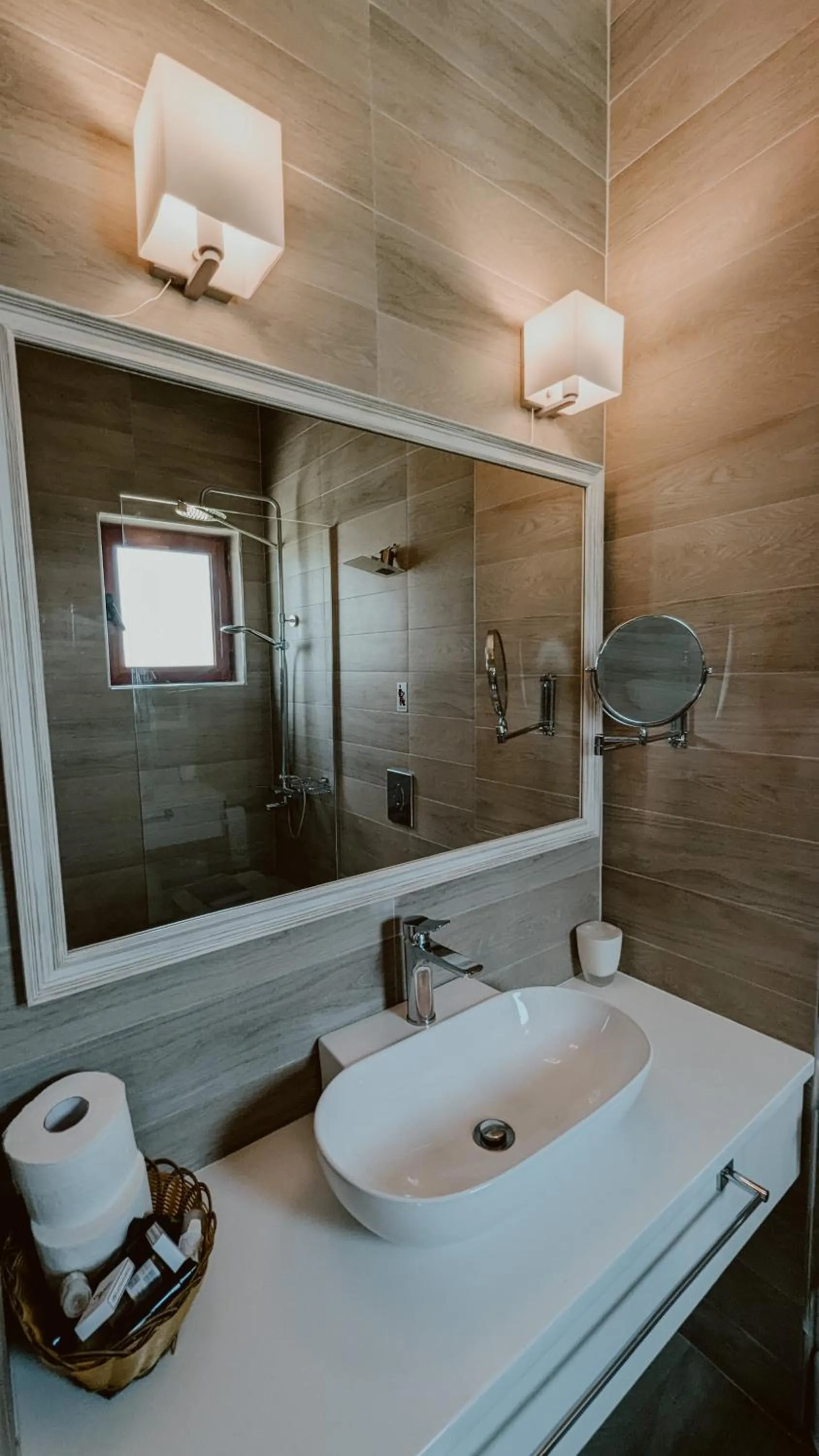 Ariadnes Holiday Accommodation