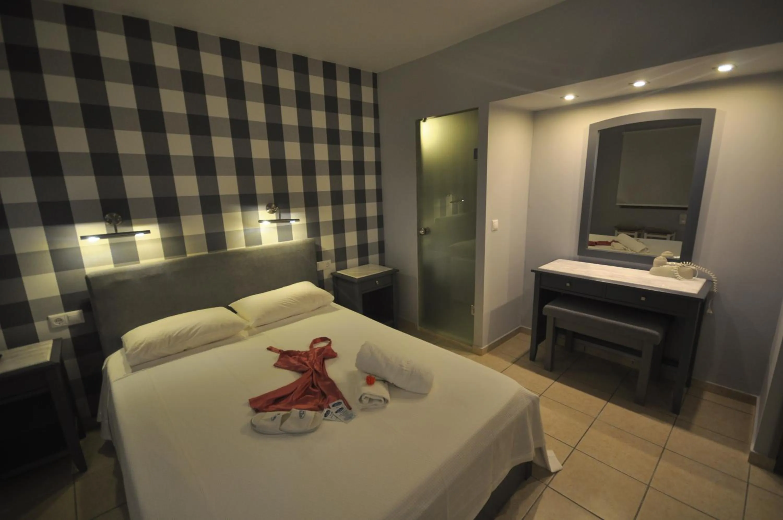 Bed in Ariadnes Holiday Accommodation