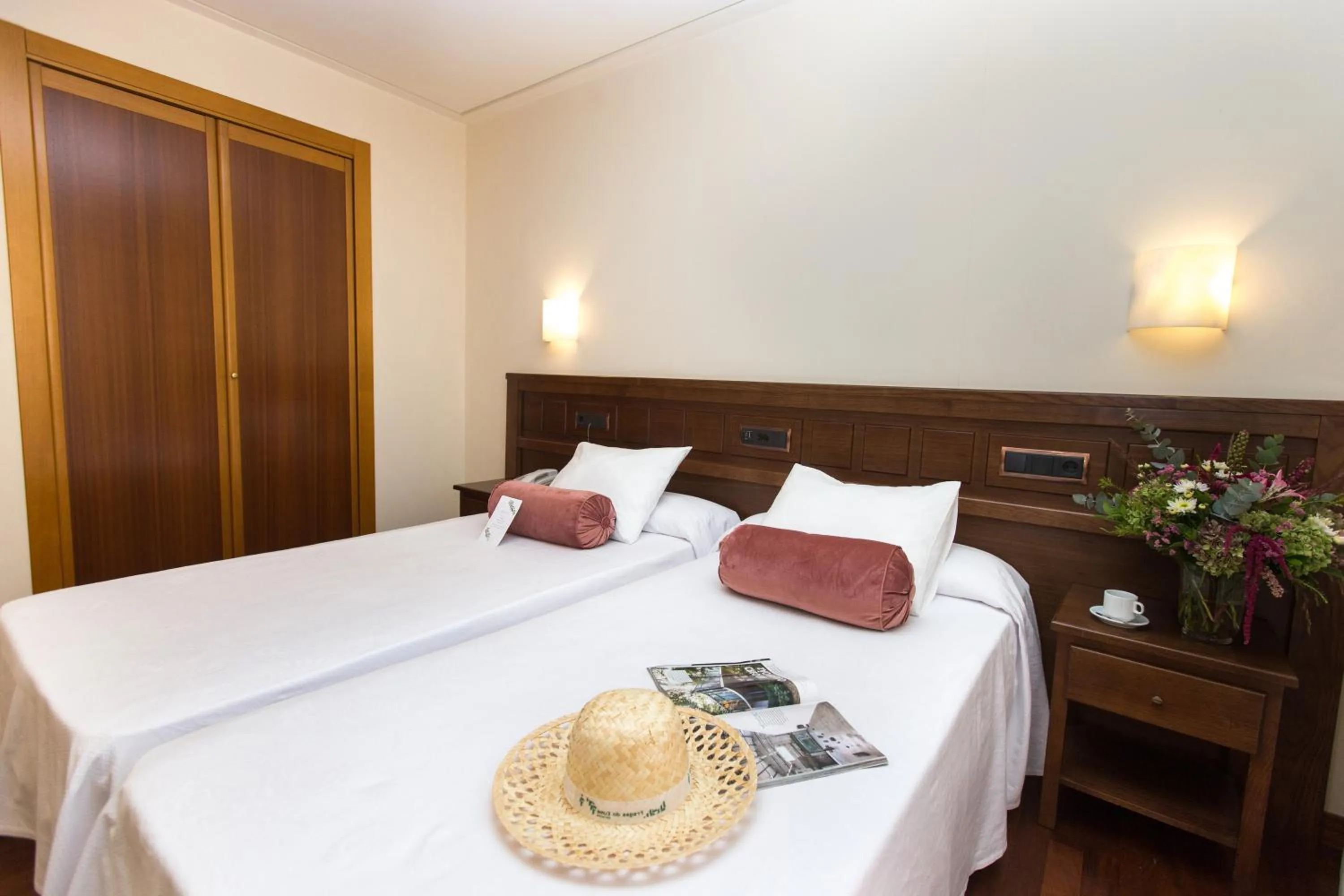 Bed in Hotel Garelos Betanzos