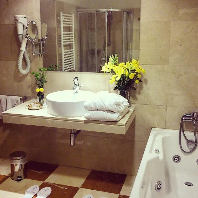Bathroom in Hotel Garelos Betanzos