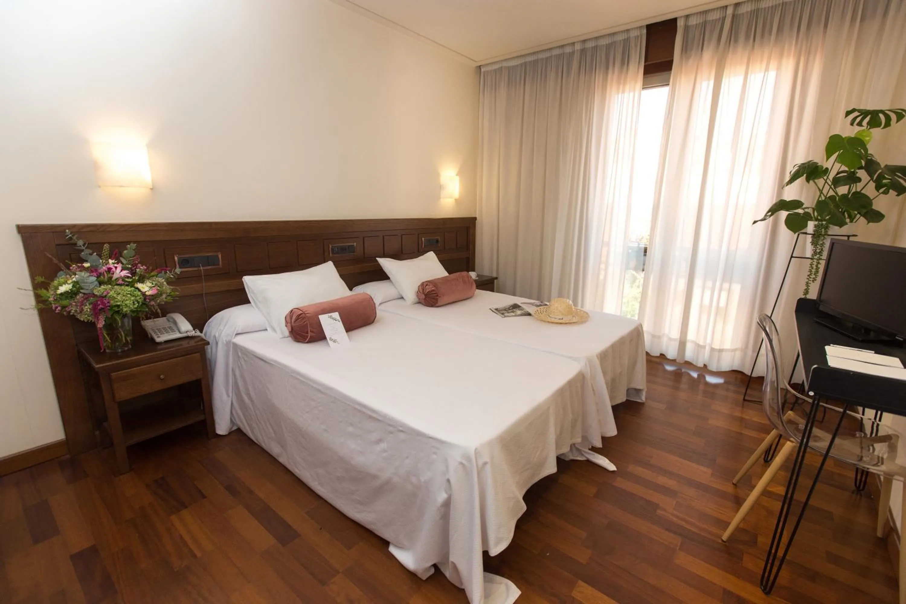 Bed in Hotel Garelos Betanzos