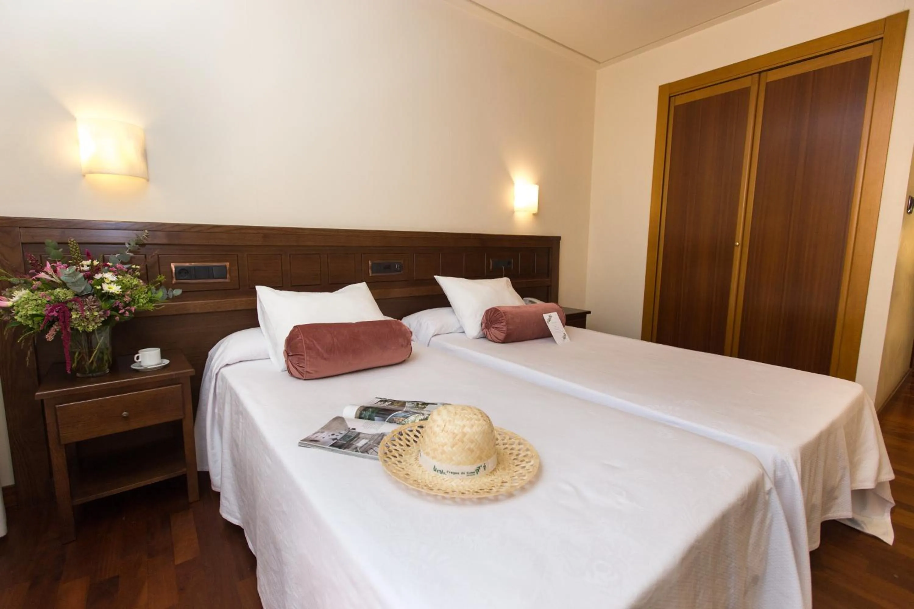 Bed in Hotel Garelos Betanzos