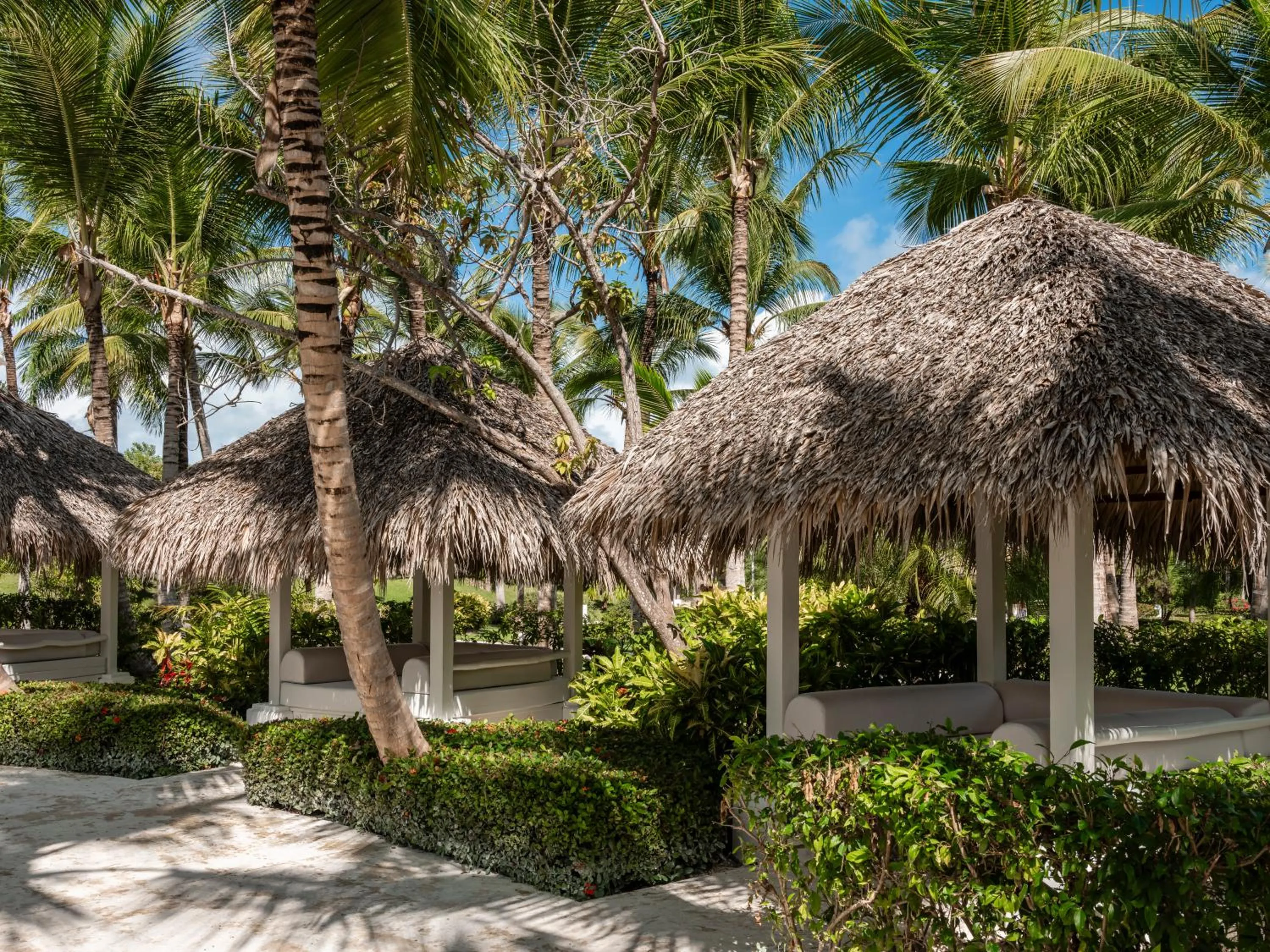 Spring in Garden Suites by Meliá - All inclusive