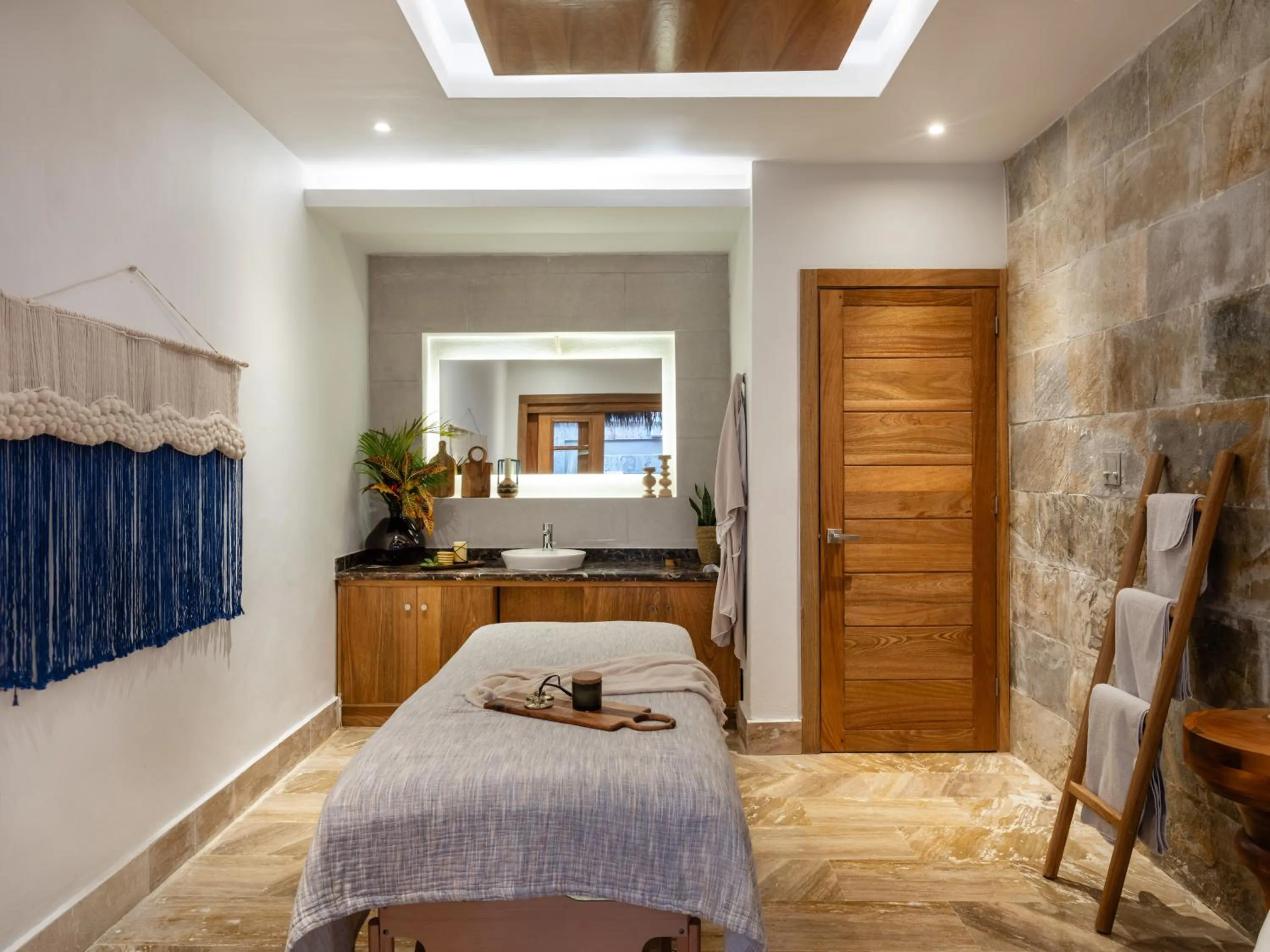 Bed in Garden Suites by Meliá - All inclusive