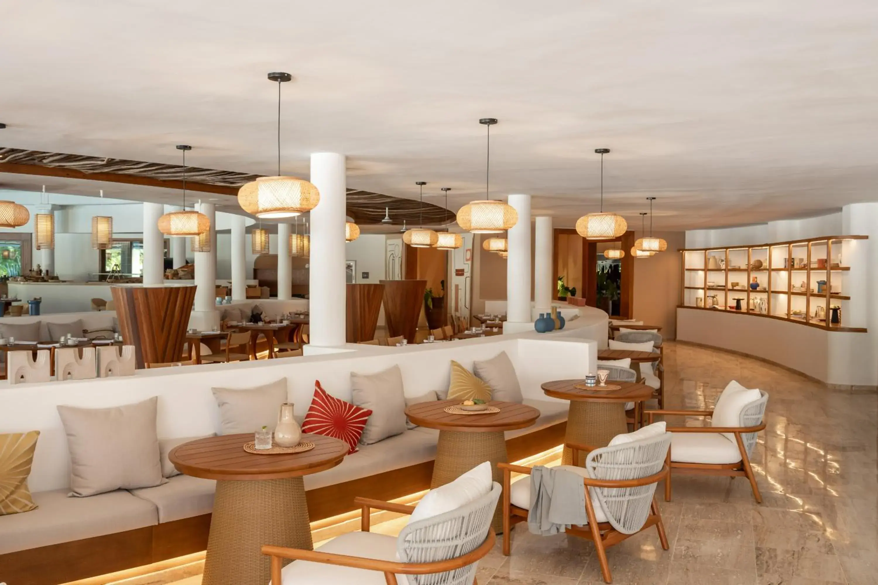 Restaurant/places to eat in Garden Suites by Meliá - All inclusive Restaurant/places to eat in Garden Suites by Meliá - All inclusive