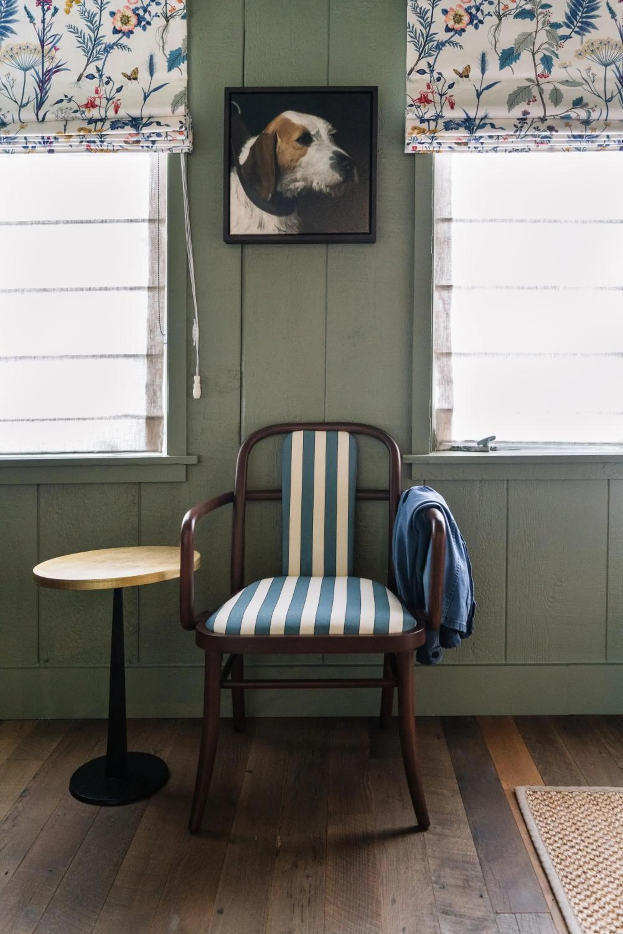 Seating area in Le Petit Pali at Ocean Ave