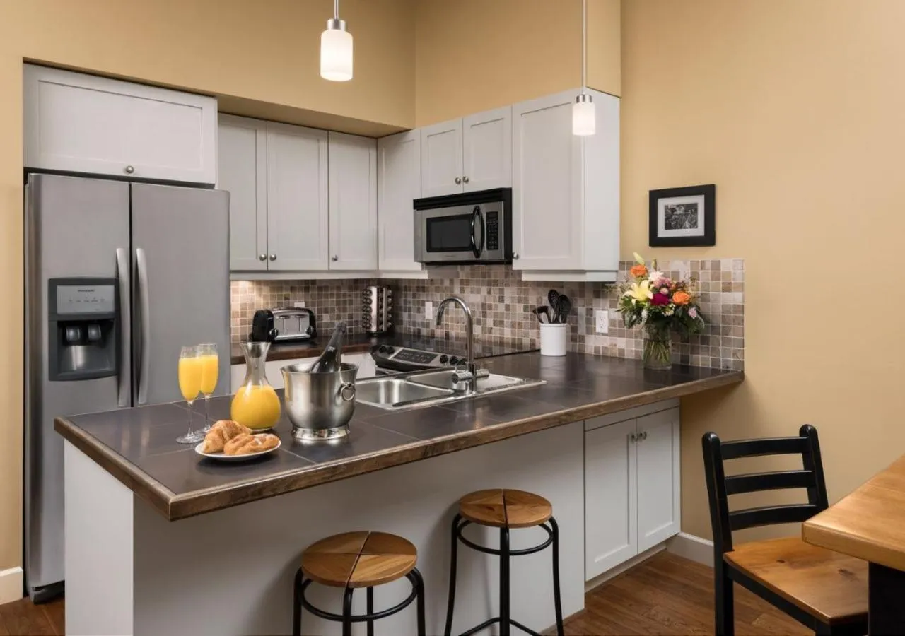 Kitchen or kitchenette in Outback Lakeside Vacation Homes