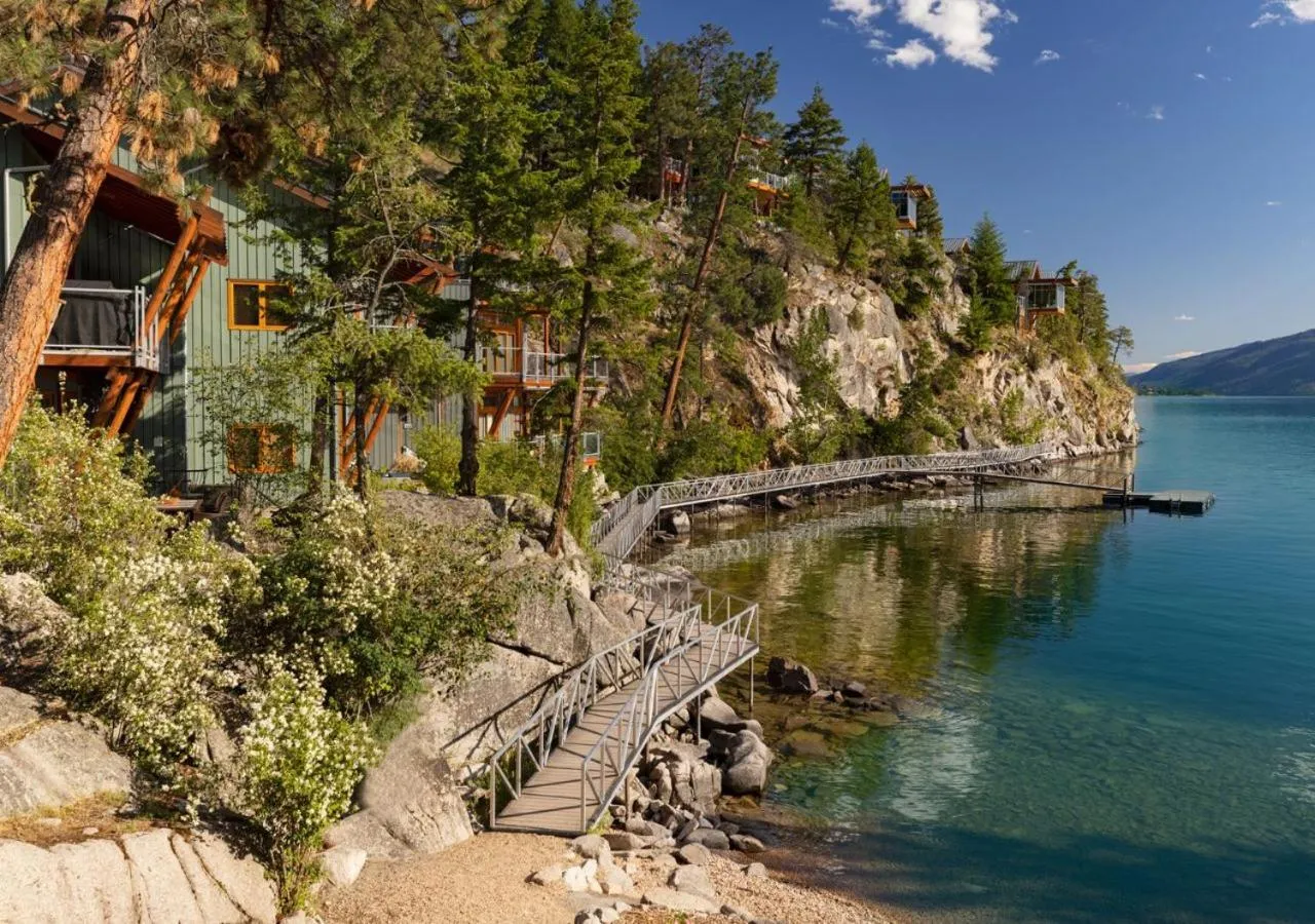 Natural landscape in Outback Lakeside Vacation Homes