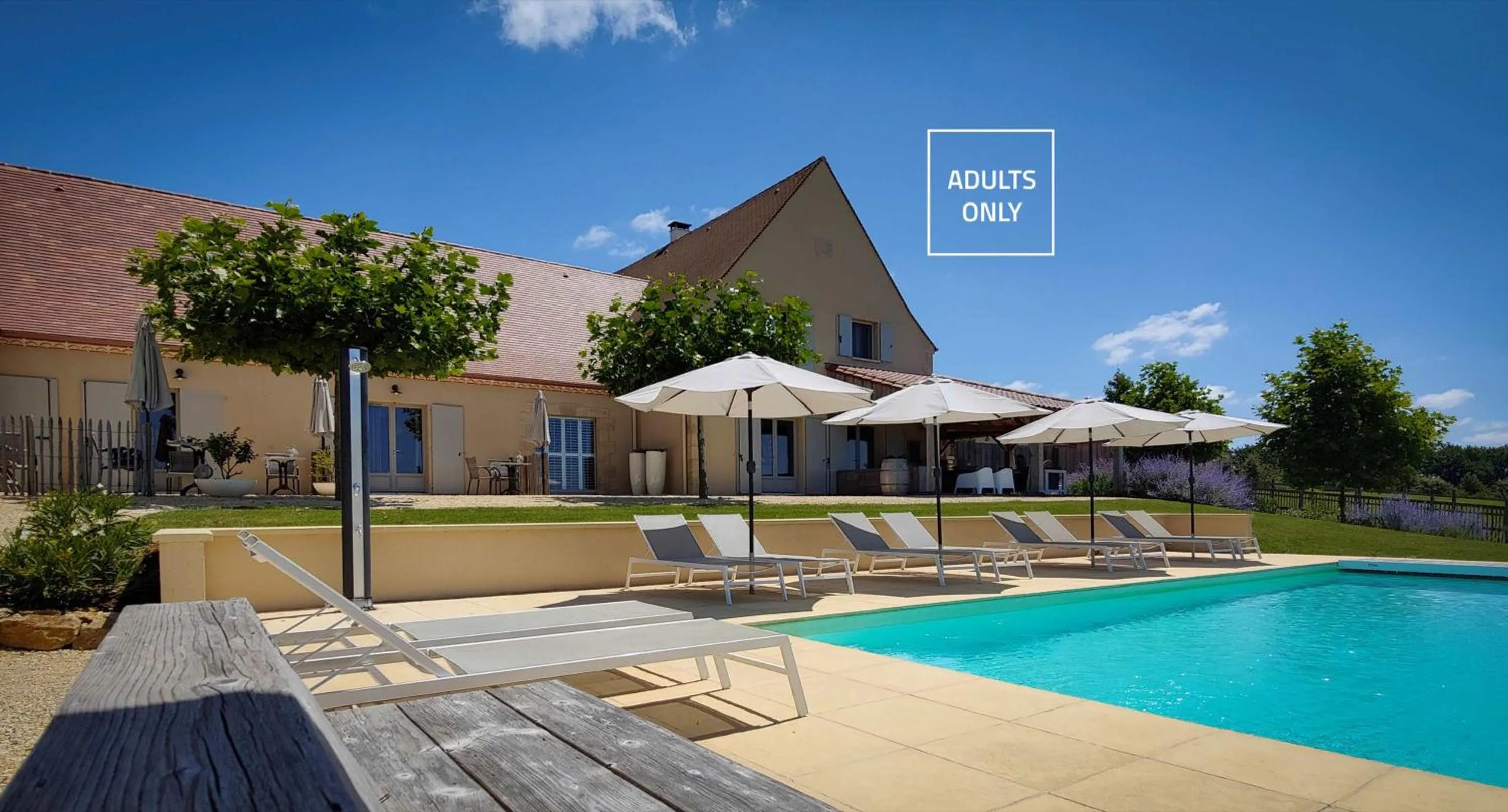 Property building in La Douce Dordogne