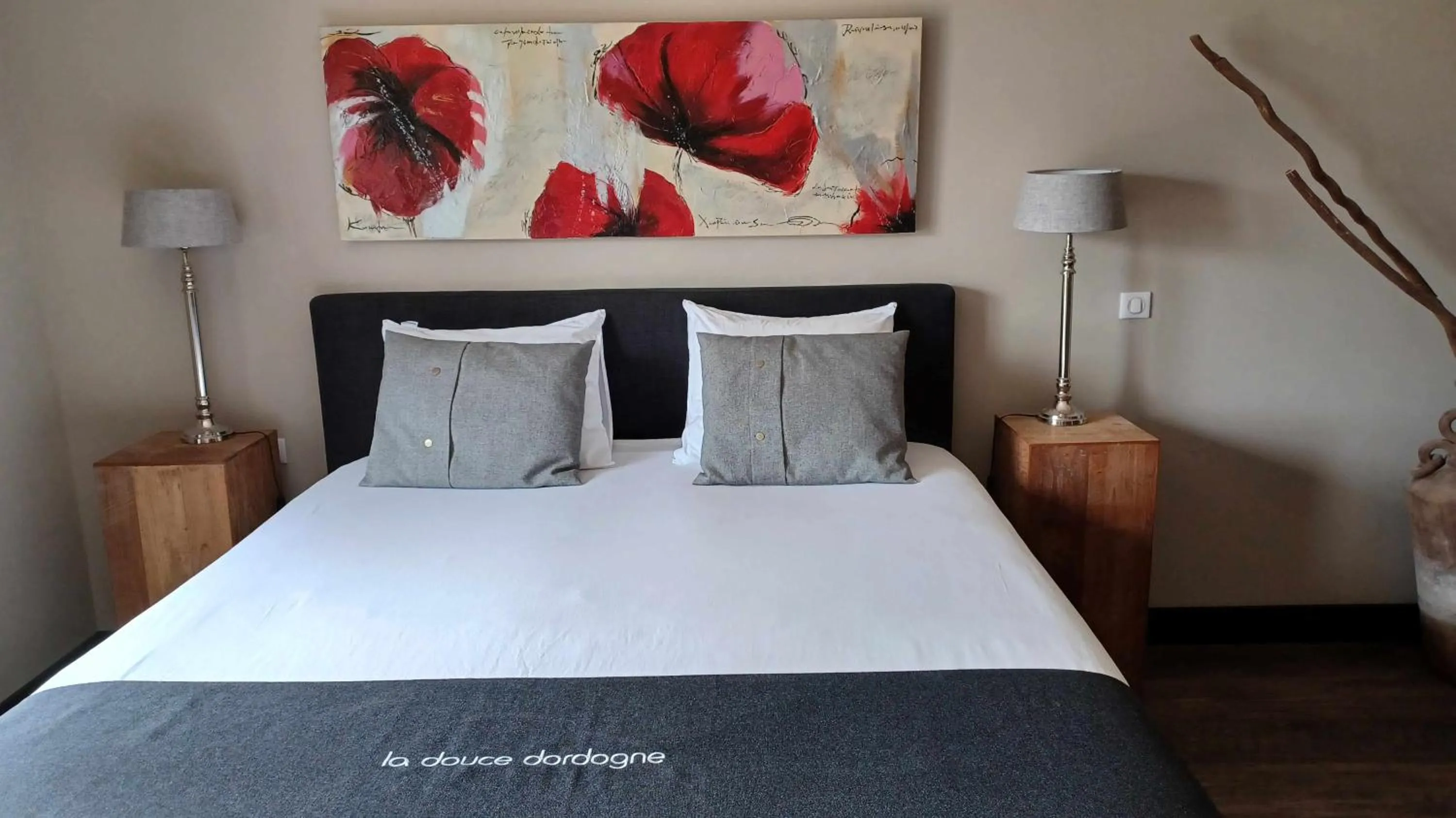 Bedroom, Bed in La Douce Dordogne