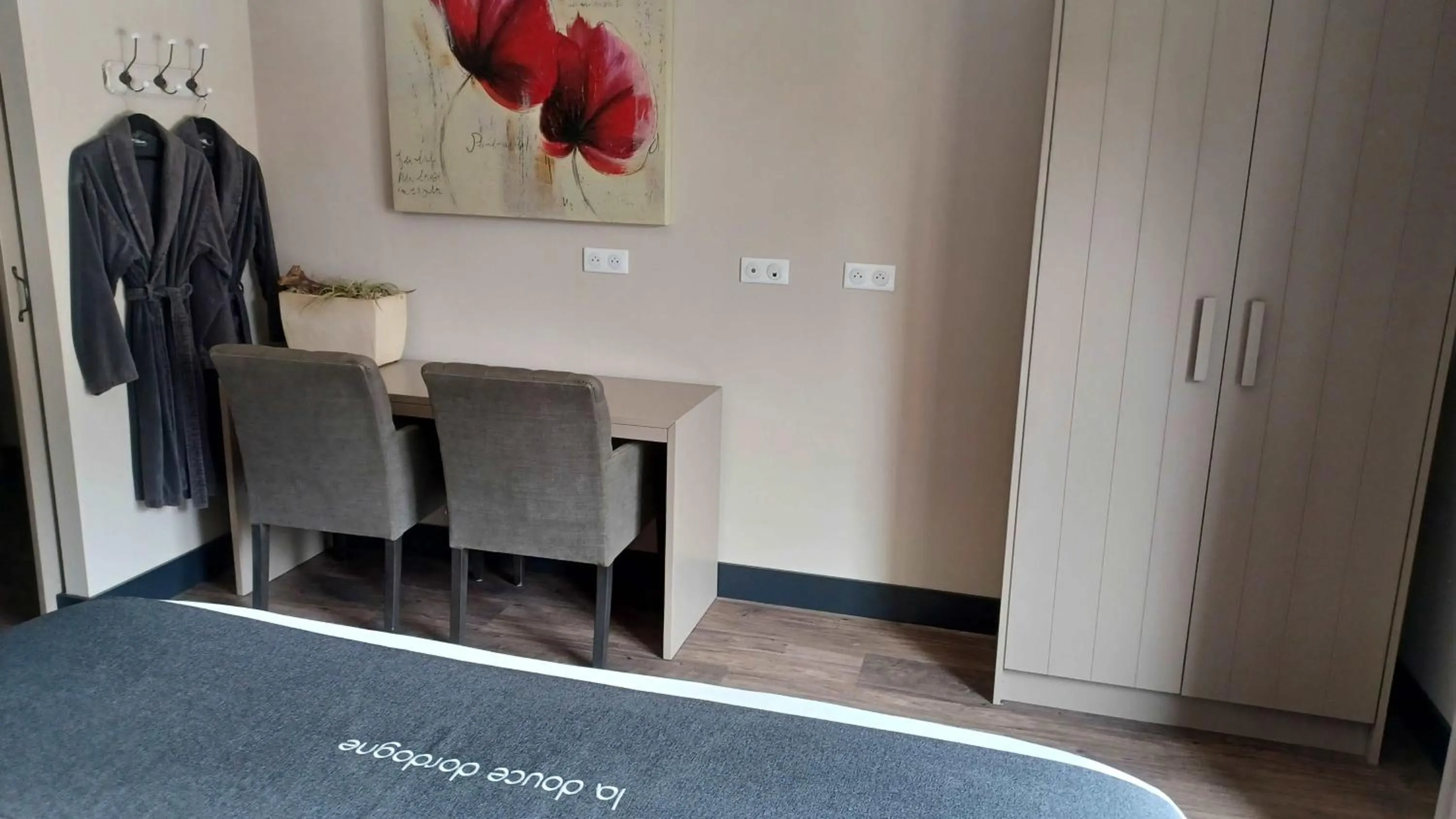 Bedroom in La Douce Dordogne