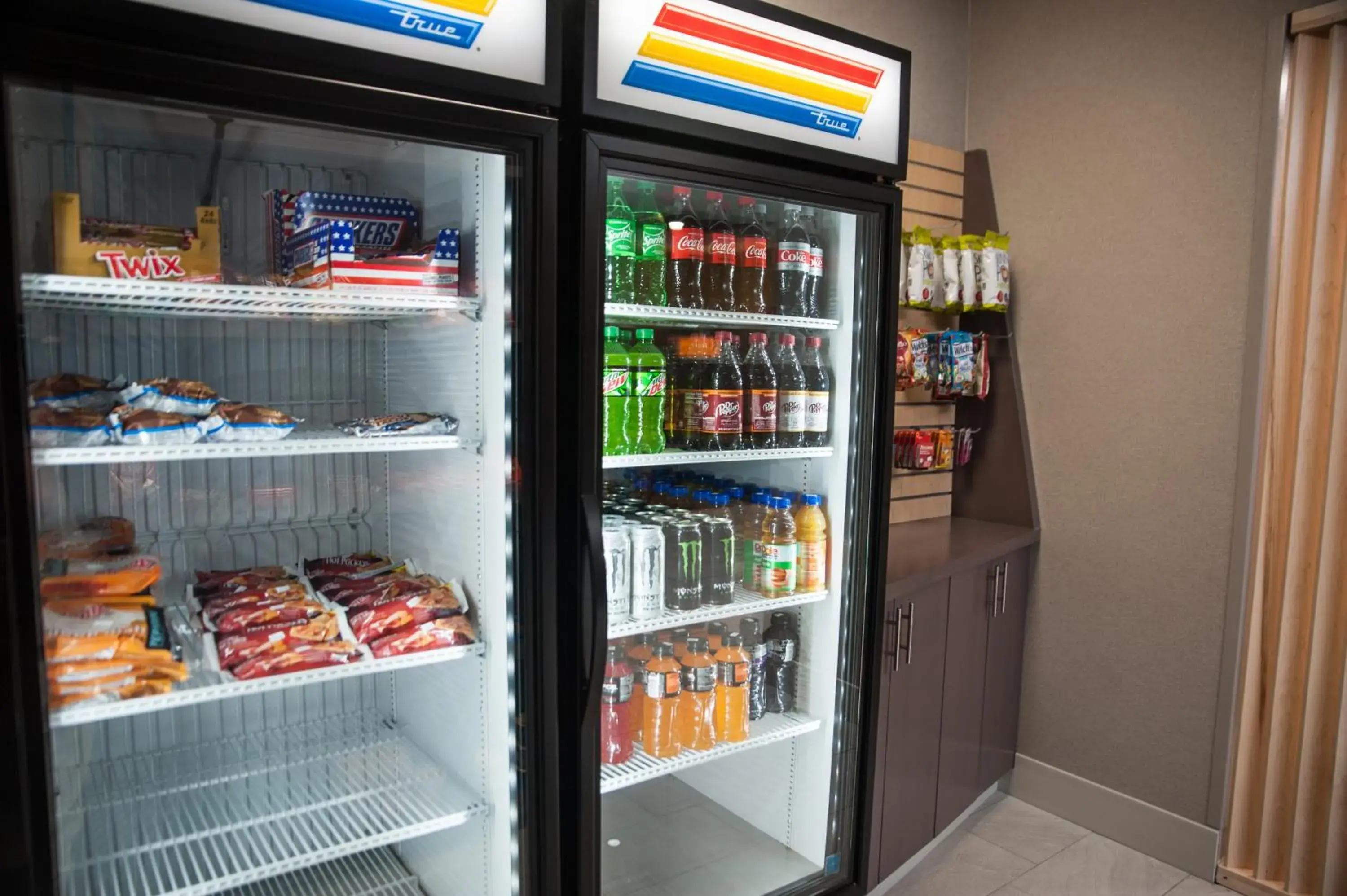 Holiday Inn Express Hotel & Suites Norfolk by IHG Holiday Inn Express Hotel & Suites Norfolk by IHG