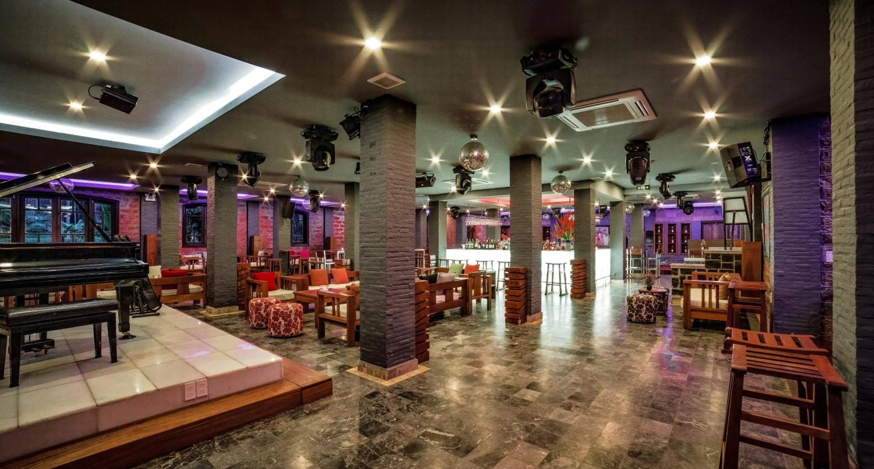 Lounge or bar in Pilgrimage Village Boutique Resort & Spa