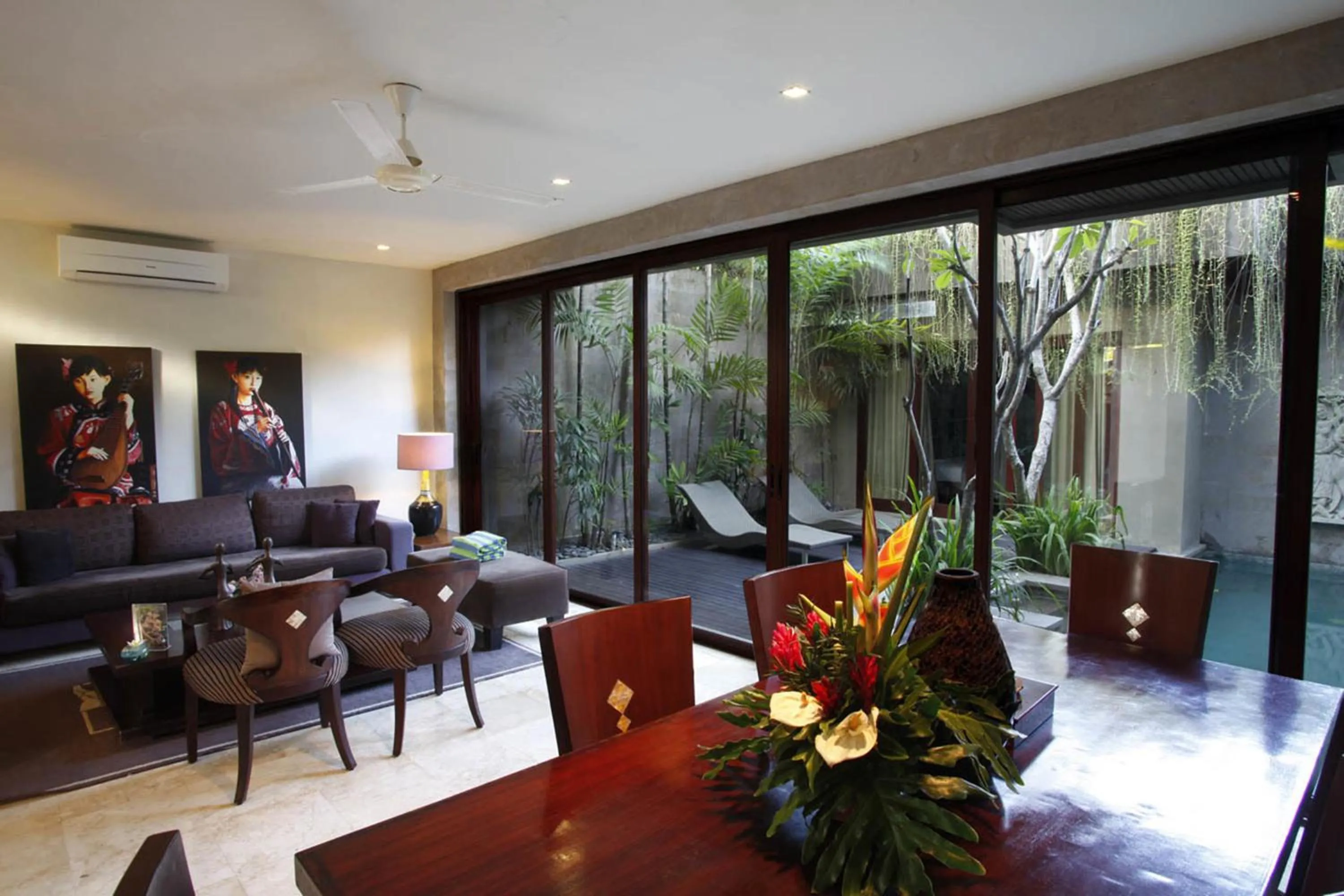 Dining area in Kanishka Villas