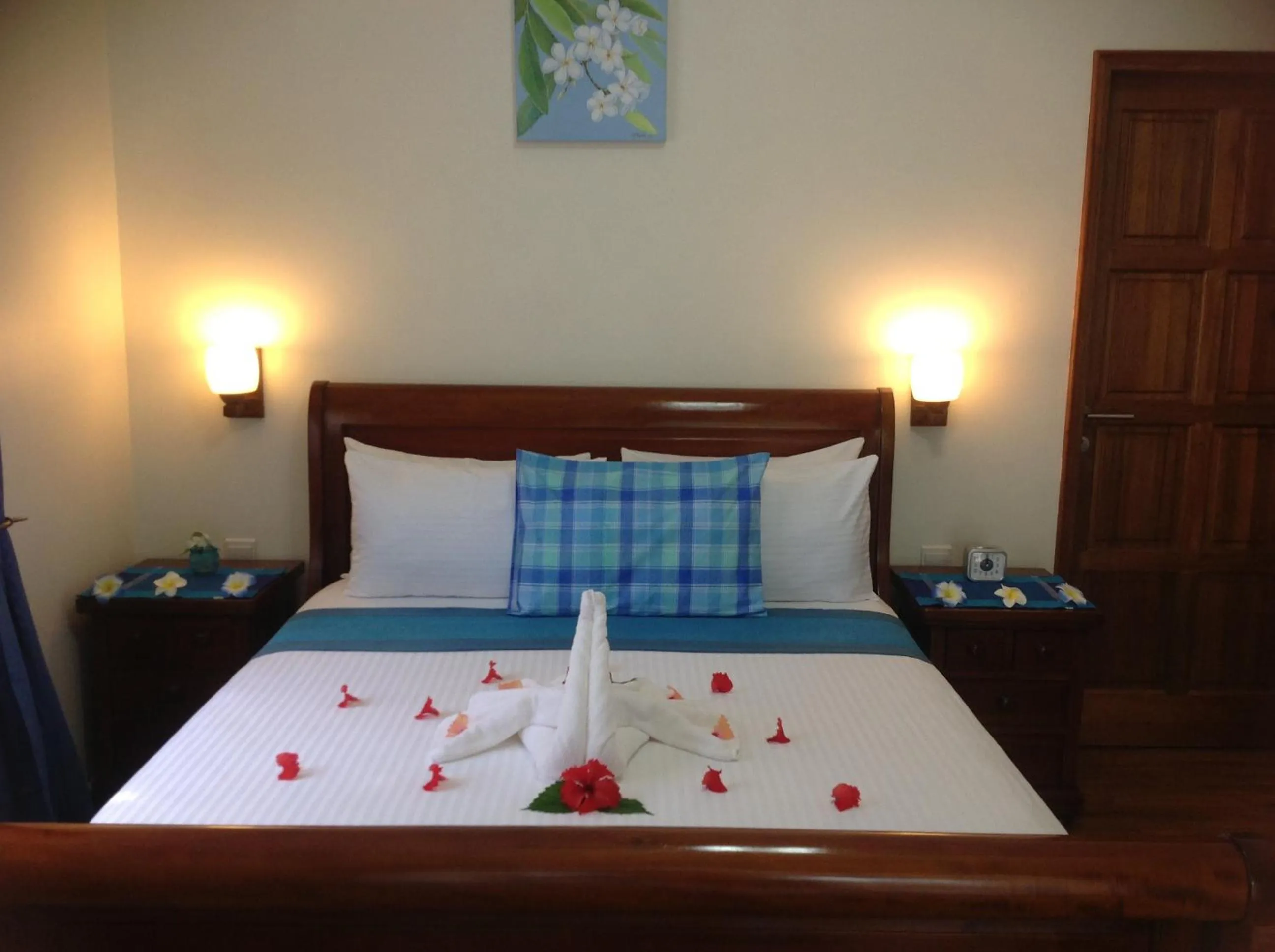 Bed in Seashell Beach Villa