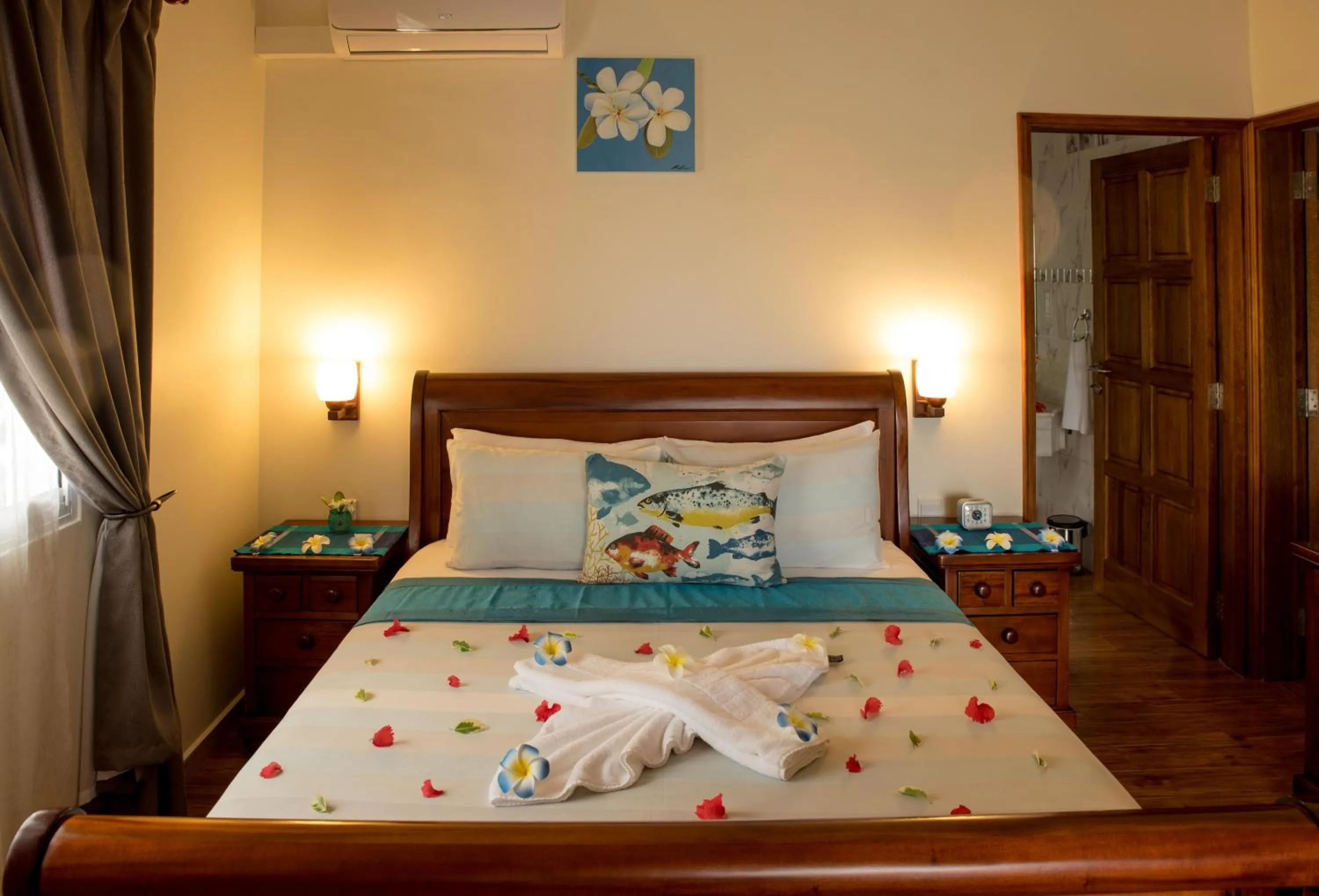 Bed in Seashell Beach Villa