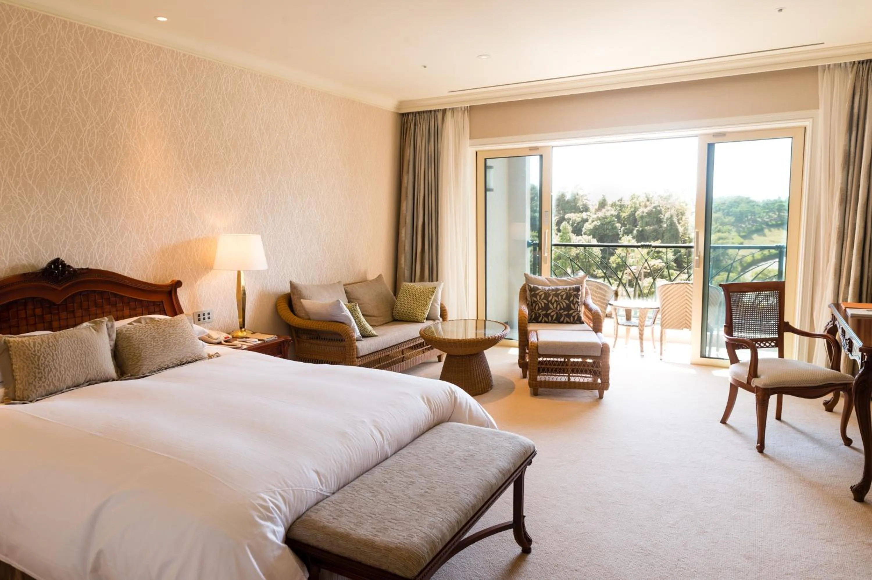 Bed in Lotte Hotel Jeju