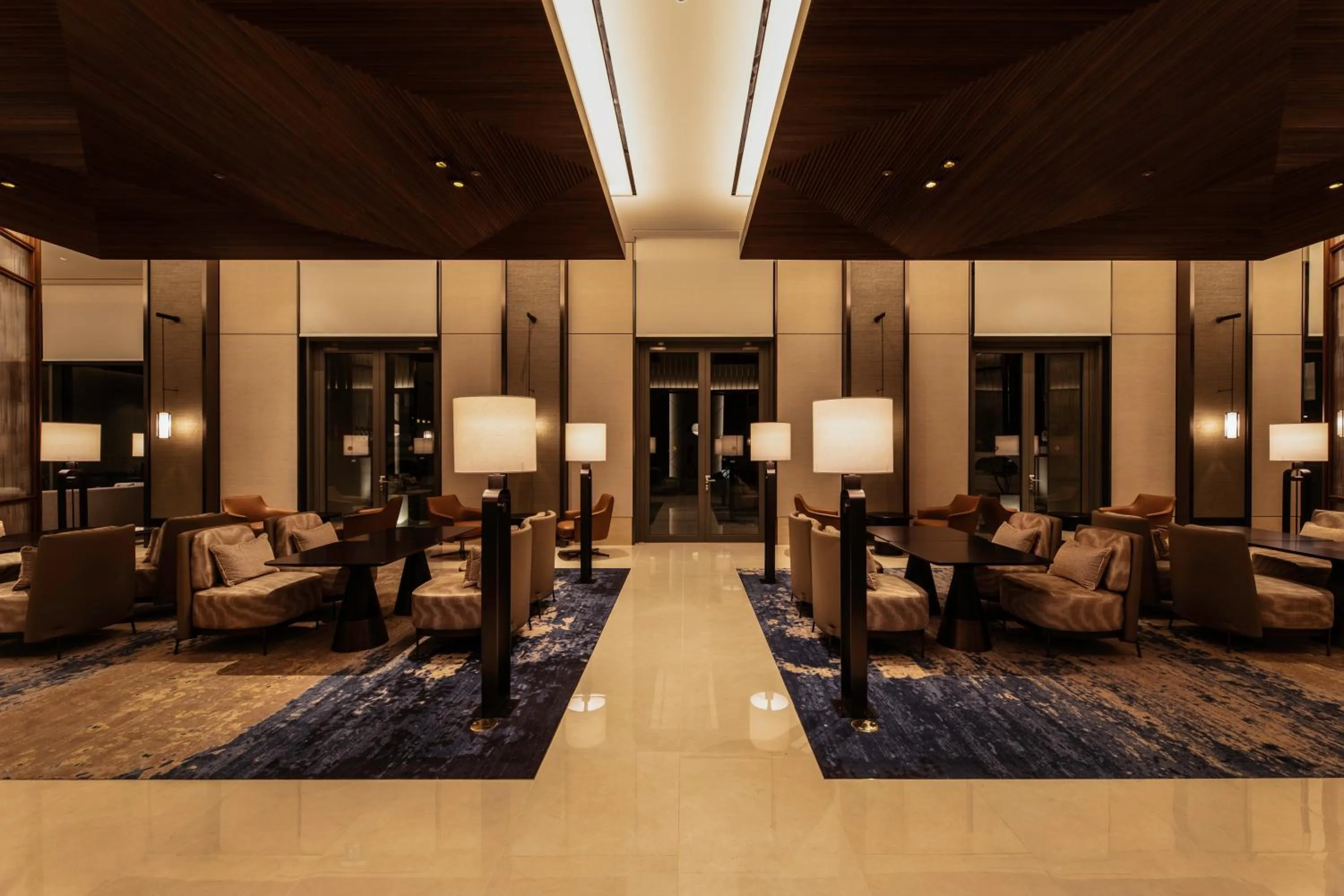 Lounge or bar in Lotte Hotel Jeju