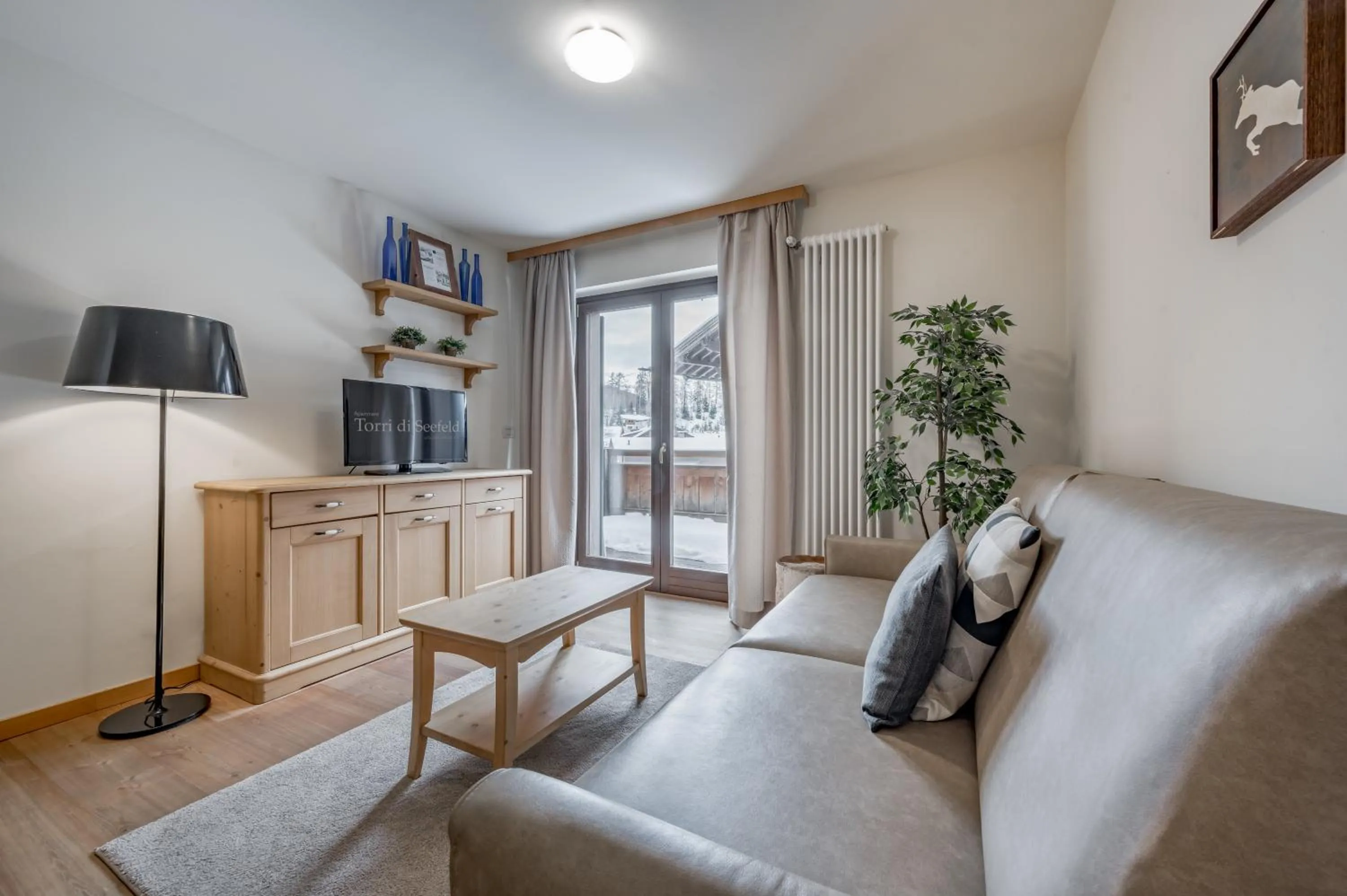 TV and multimedia in Apartment Torri di Seefeld