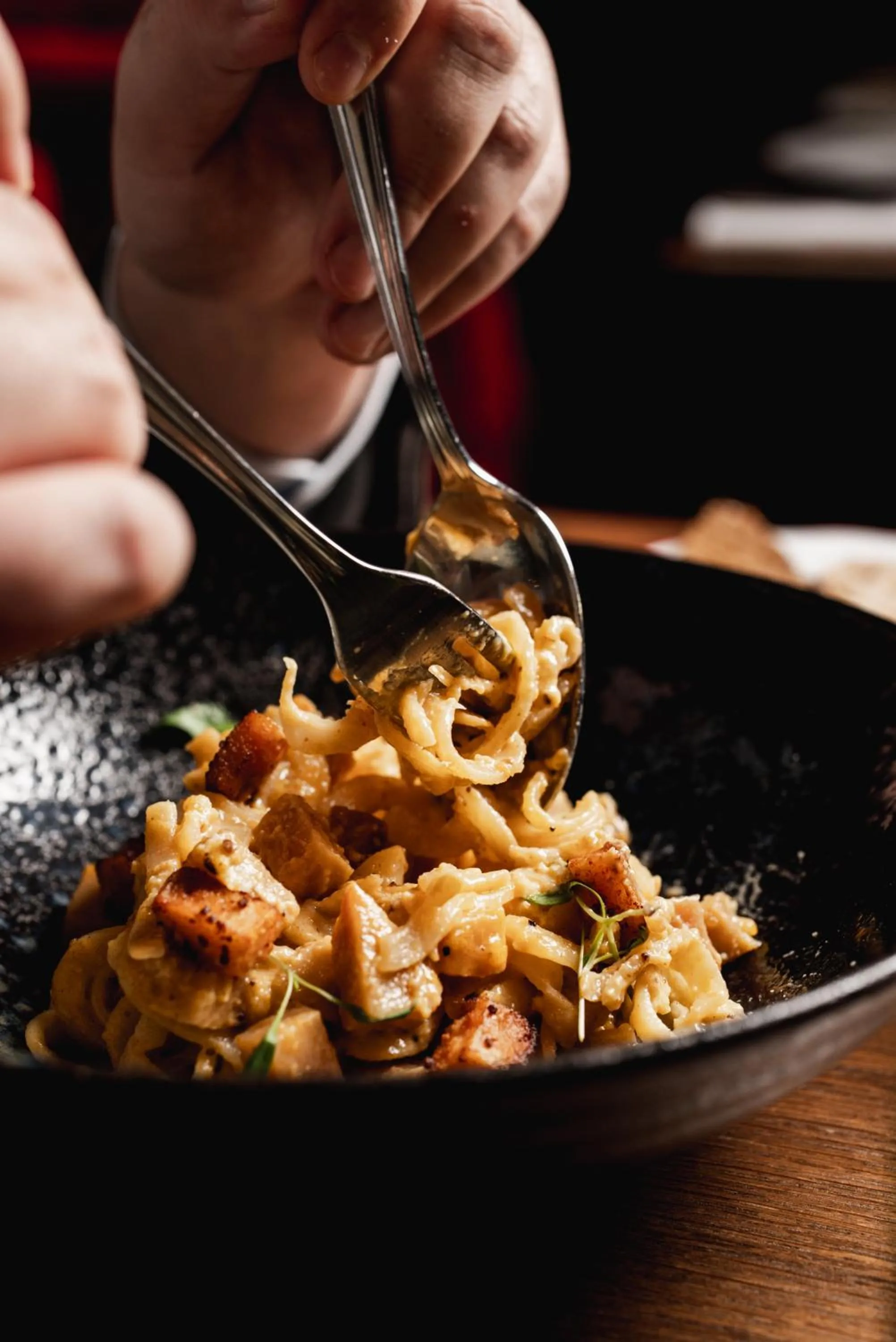 Restaurant/places to eat in Majestic Hotel Spa - Champs Elysées